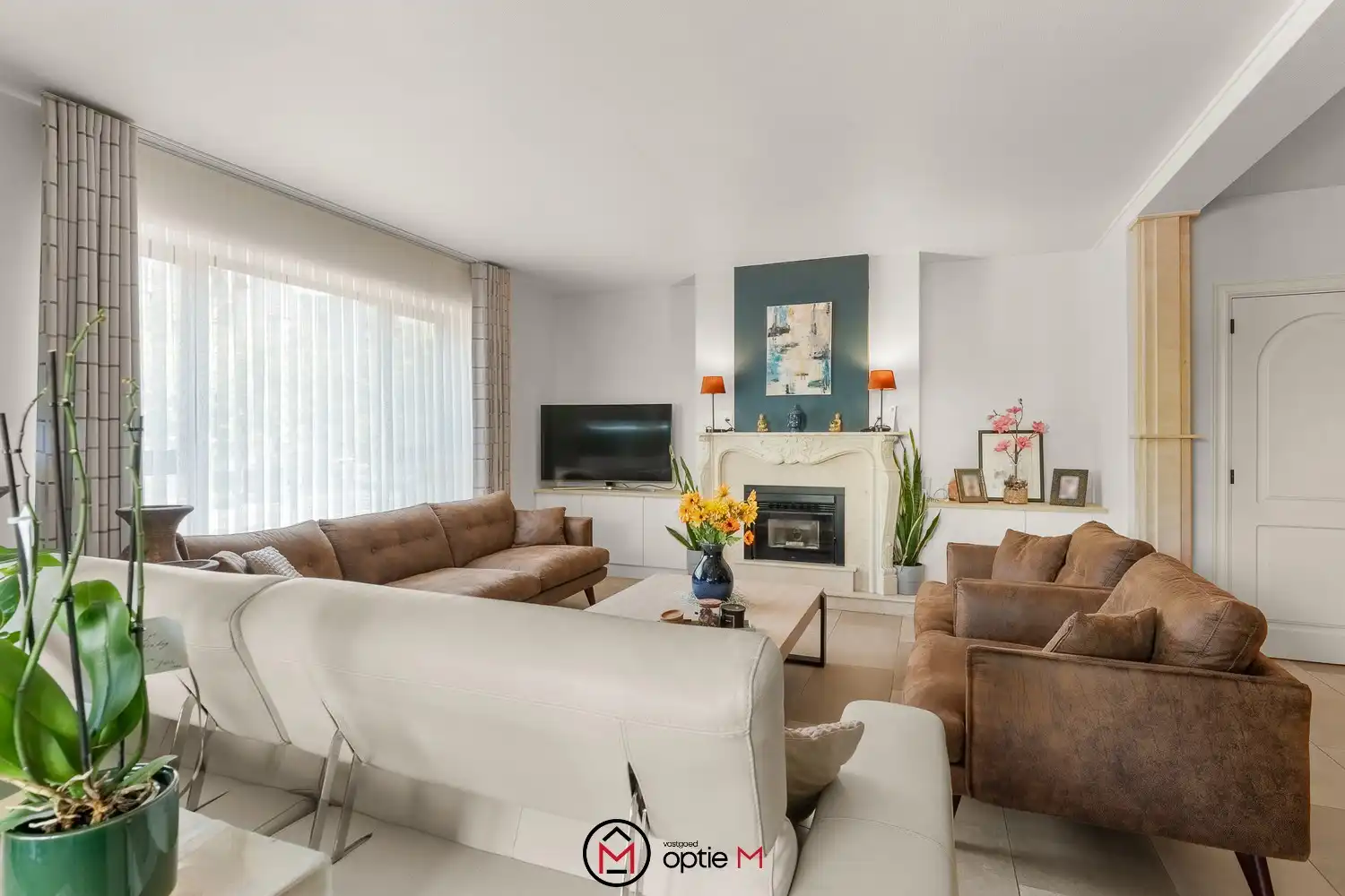 Ruim gerenoveerd appartement van 170 m² met 4 slaapkamers en twee terrassen in hartje Genk foto 7