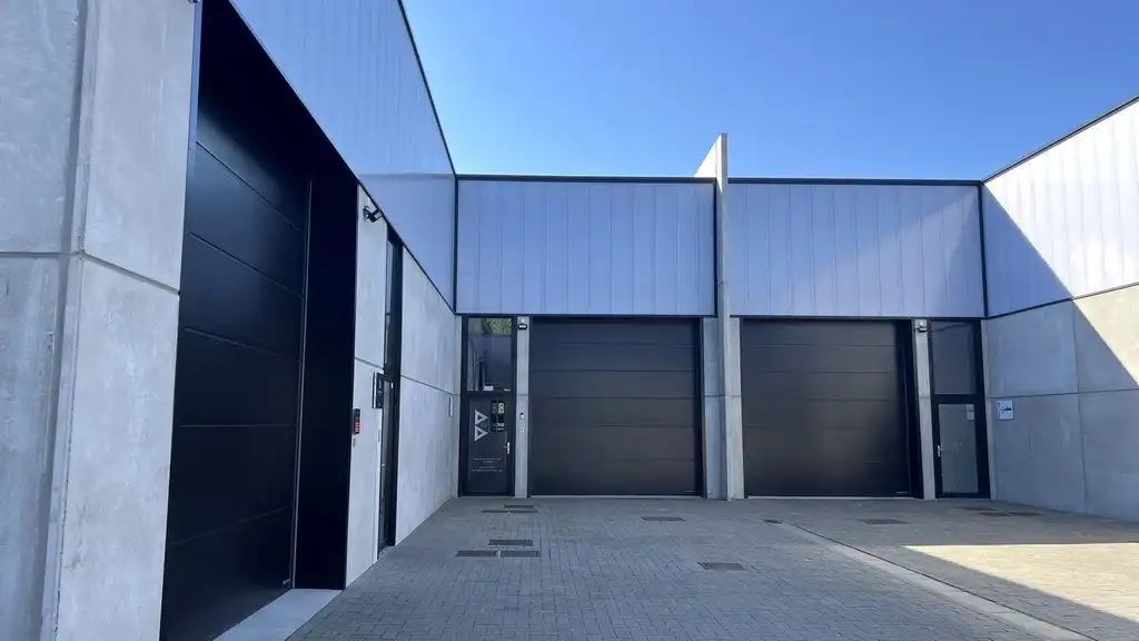 Magazijn te huur in Business Park Dendermonde foto 2