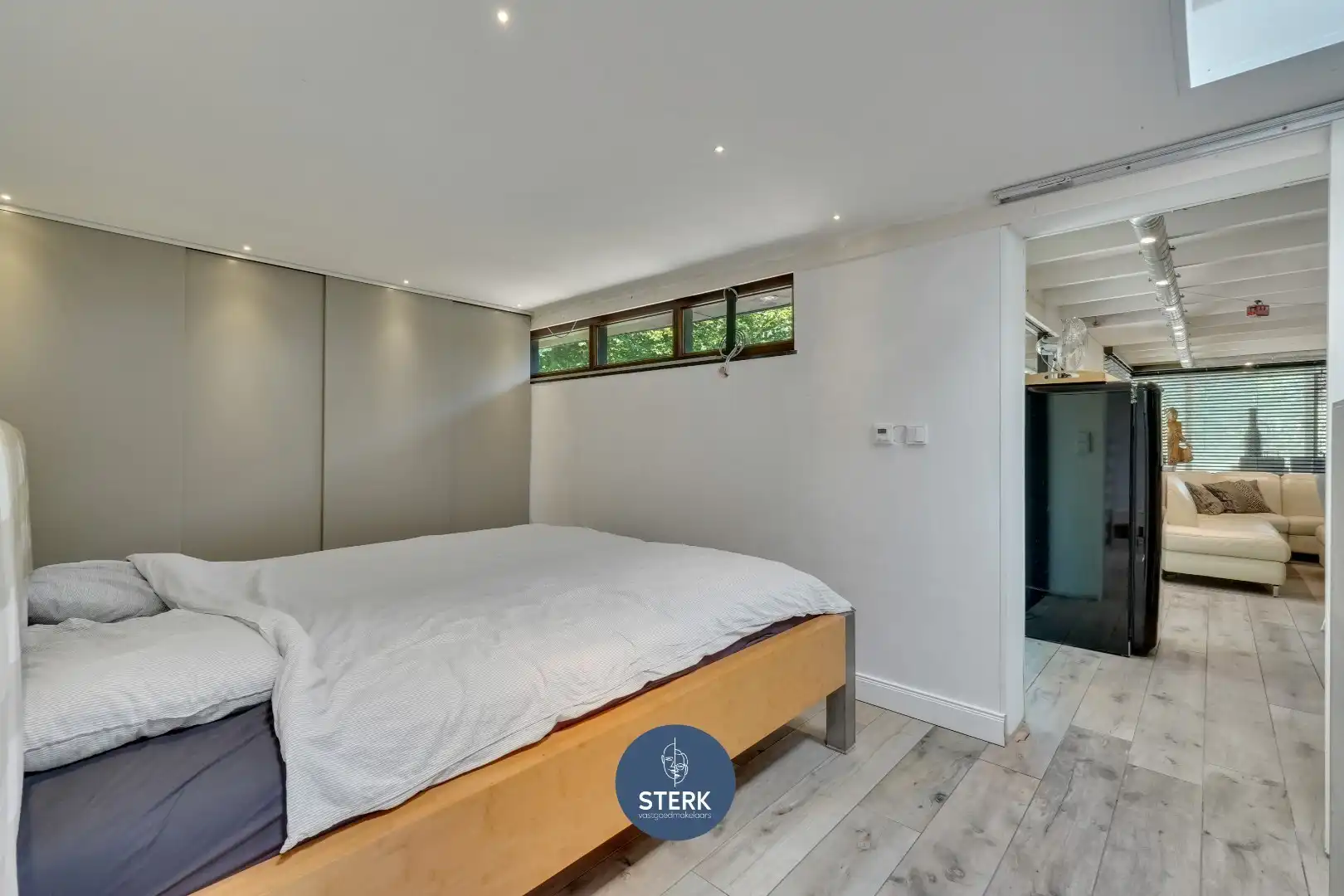 BUNGALOW MET VIJVERZICHT, 2 SLPKS EN 2 BADKAMERS TE SUNCLASS SONNEVIJVER !  foto 9