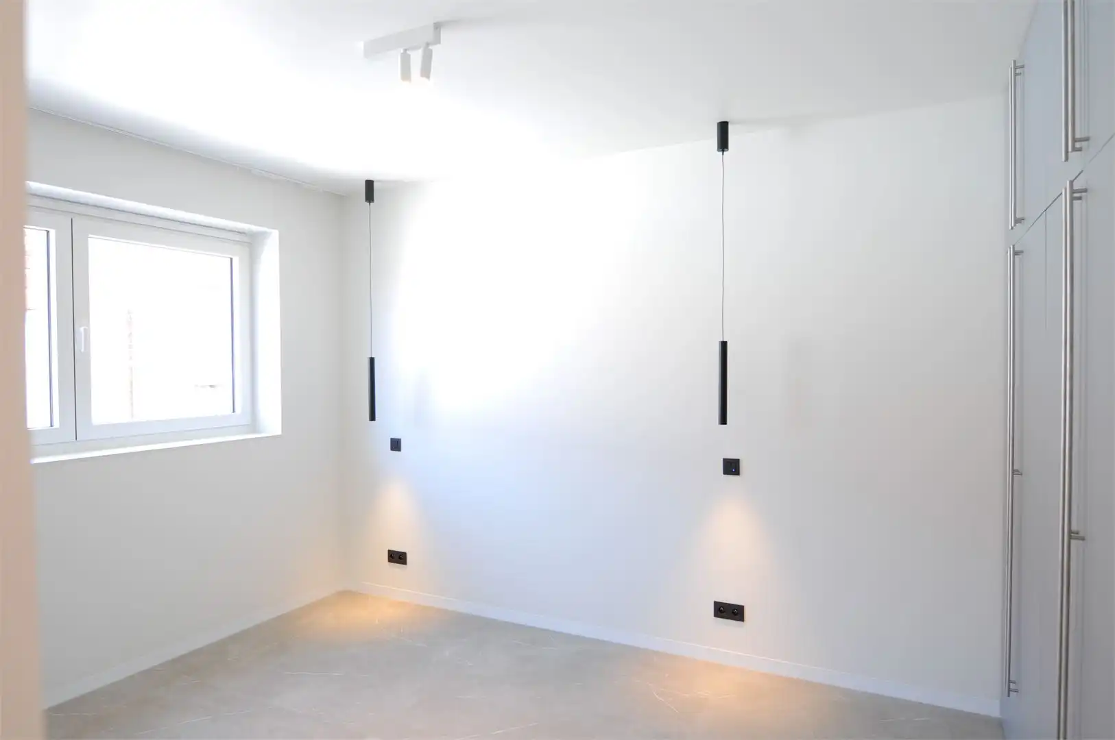 2 slaapkamer appartement met groot terras foto 11