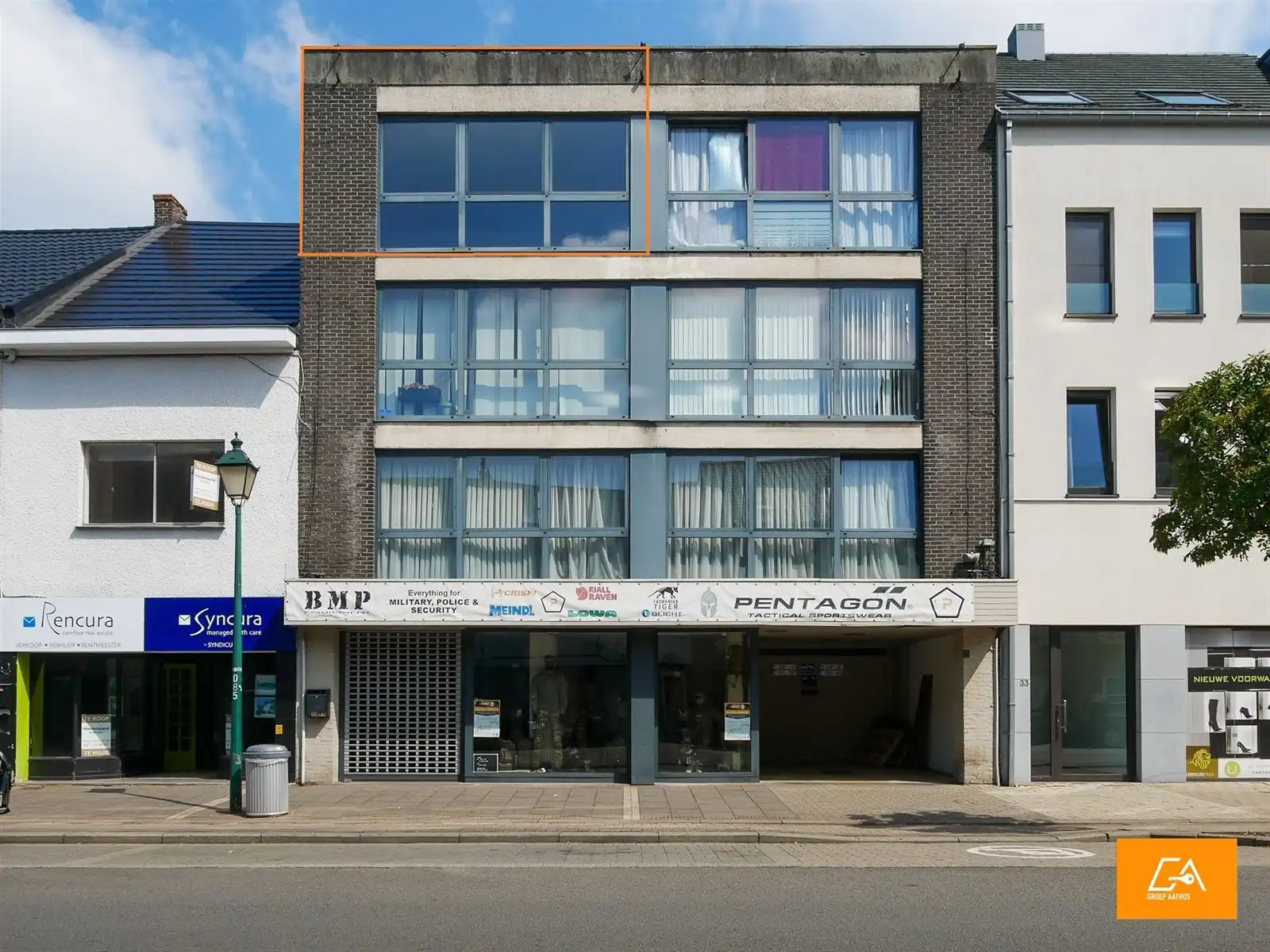 Appartement foto {{pictureIndex}}