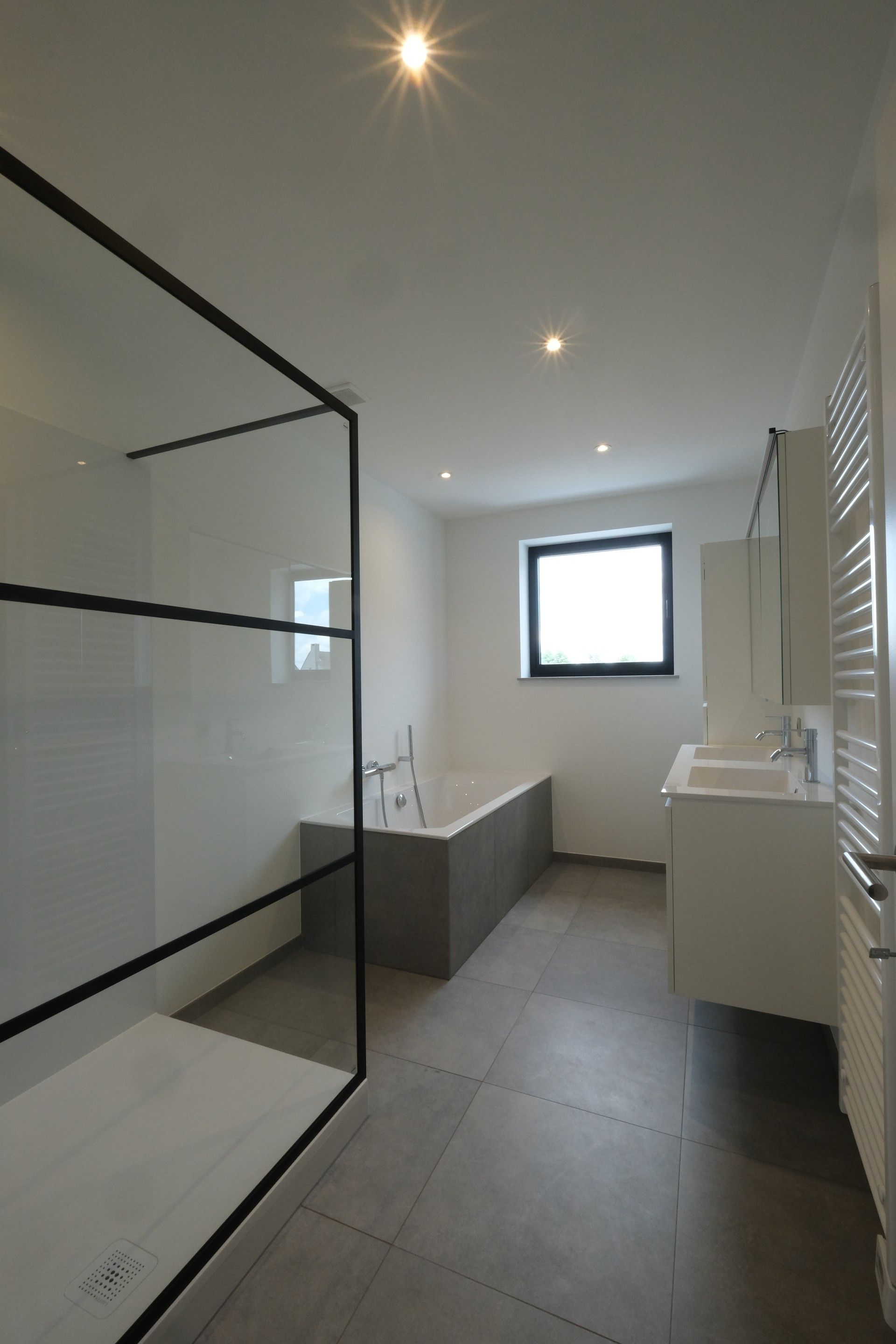 Nieuwbouw appartement op de eerste verdieping met luxueuze afwerking in Riemst. foto 14