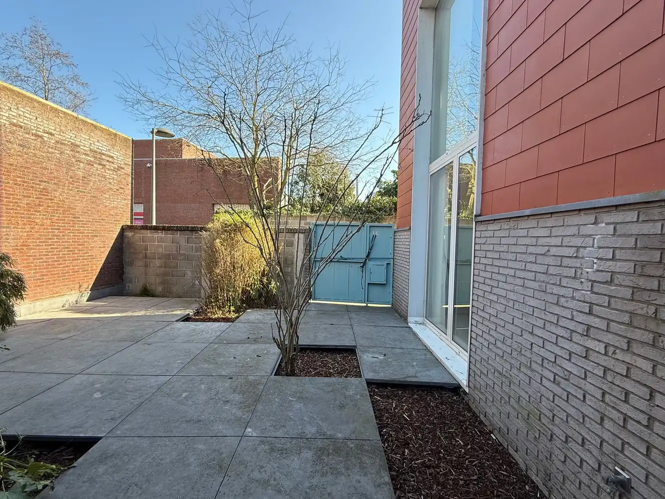 Energiezuinige (EPC B) halfopen eengezinswoning met aangename tuin, op centrale locatie te 2020 Antwerpen. foto 4