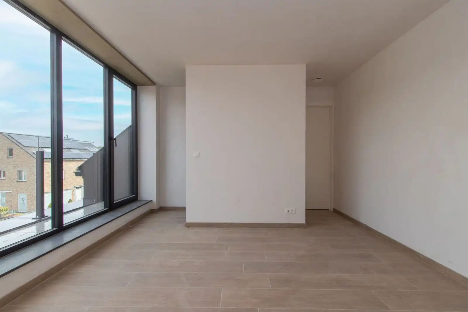 BEZOEKMOMENT  NU ZATERDAG  23/5 tsn 9u en 11 -- 3-slaapkamer appartement van 139m² met terras van 10 m² foto 7