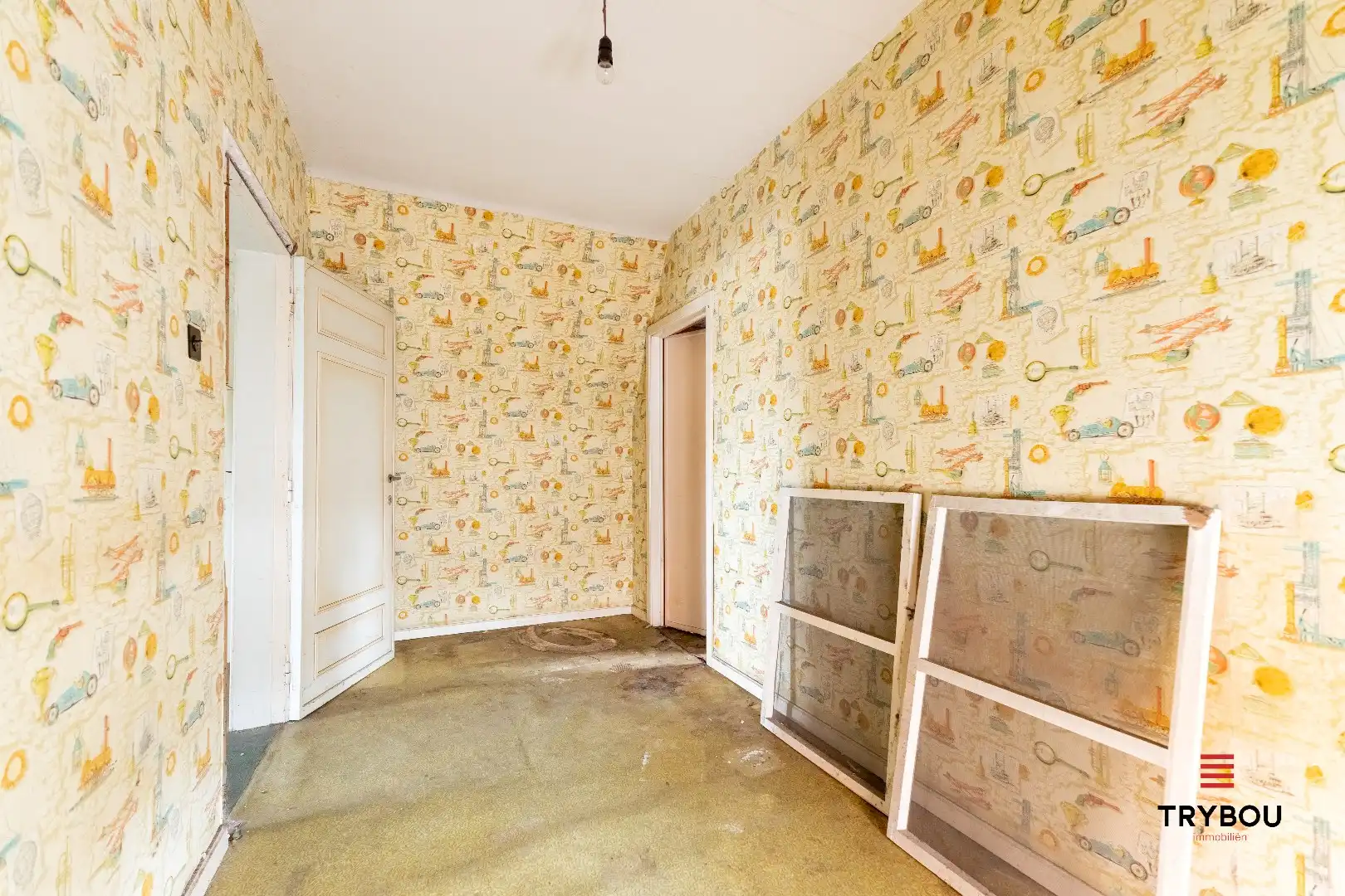 Te renoveren woning met bijgebouw en tuin in Houthulst foto 15