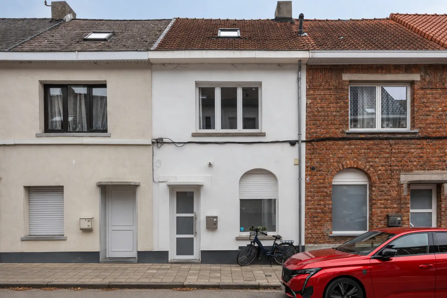 Instapklare stadswoning met 3 kamers en ruime tuin foto {{pictureIndex}}