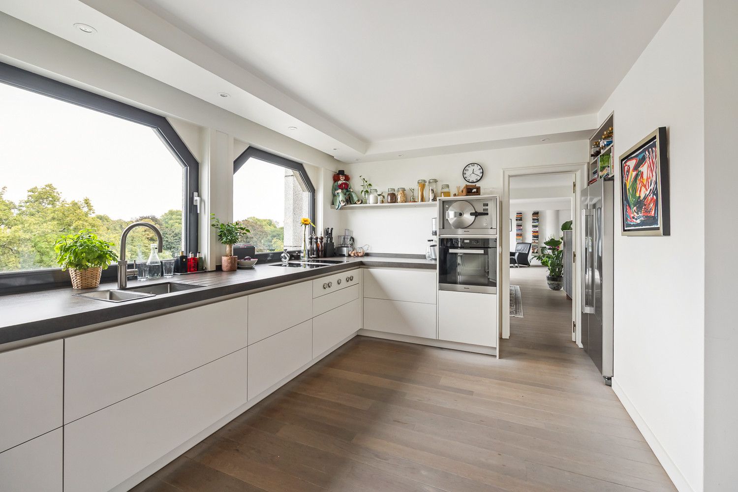 Royaal hoekappartement (ca. 260 m²) met unieke terrassen & panoramisch uitzicht over het Stadspark – optioneel 3 parkings foto 16