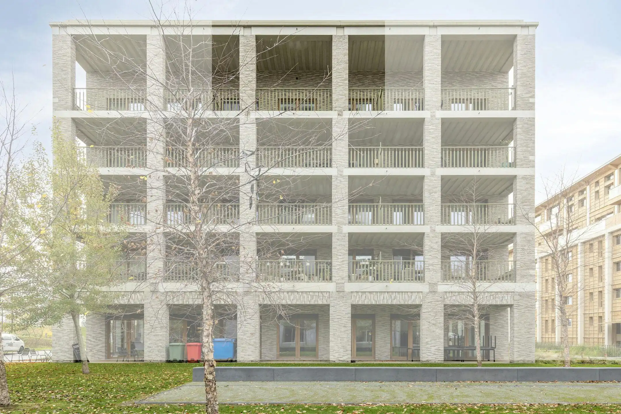 Eén slaapkamer appartement met terras te koop Nieuw Zuid foto {{pictureIndex}}