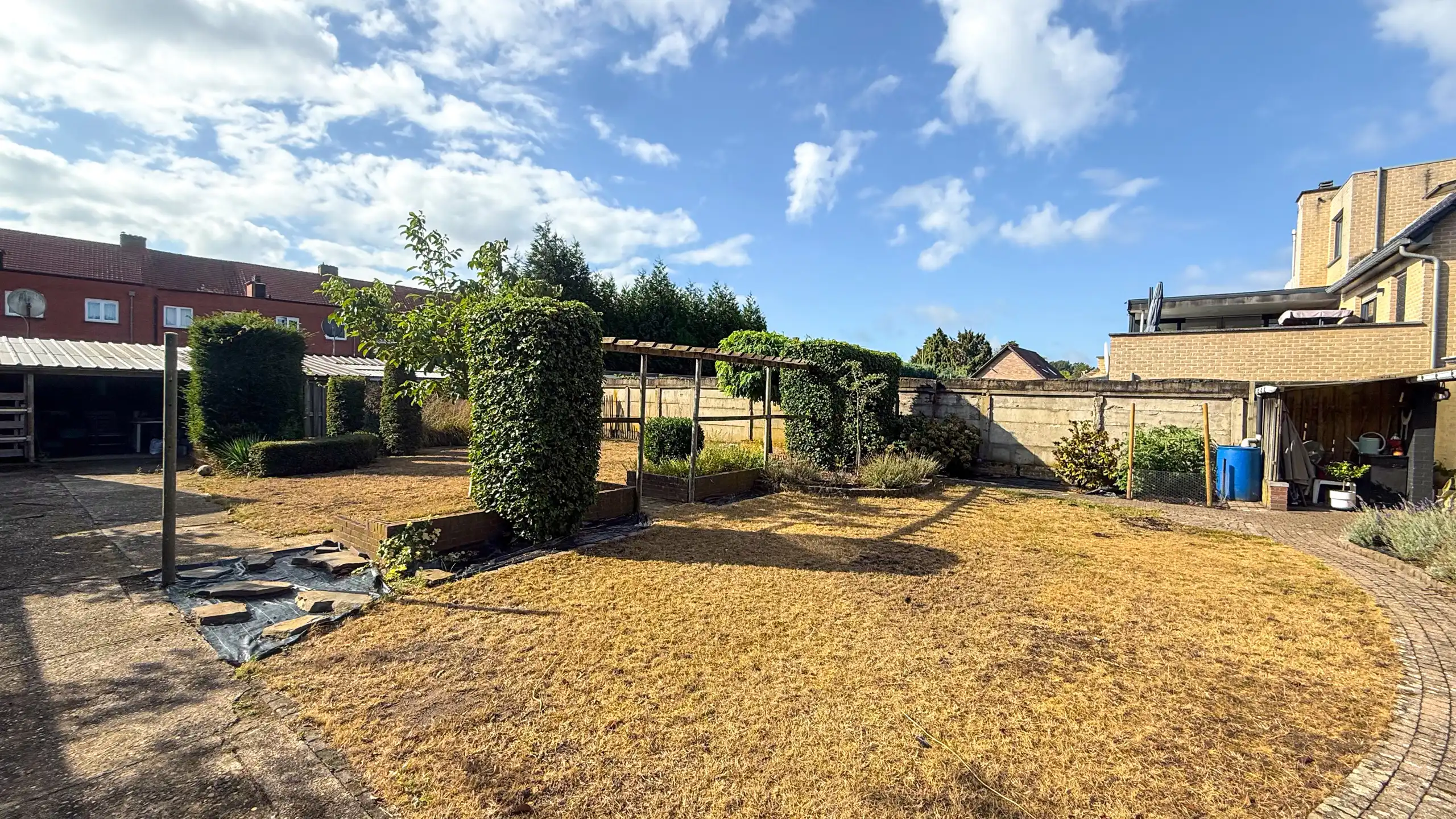 Instapklare woning met 2 slpks, ruime leefruimte en tuin! foto 36