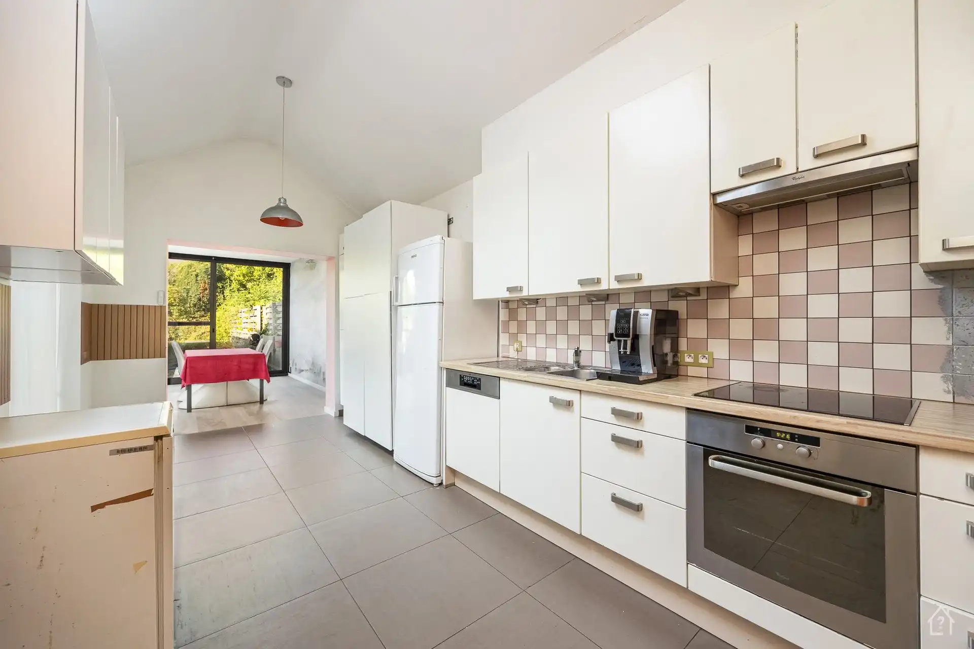 Ruime hoekwoning met 3 slaapkamers foto 7
