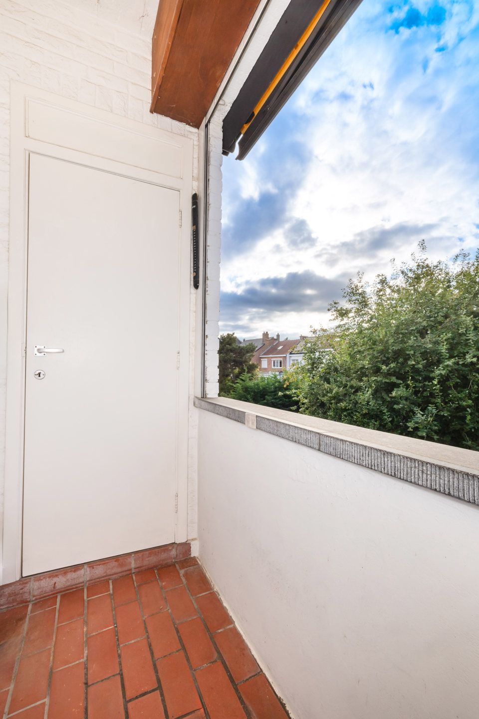 Appartement met 2 slaapkamers + zolder + garage + buitenparking inbegrepen foto 8