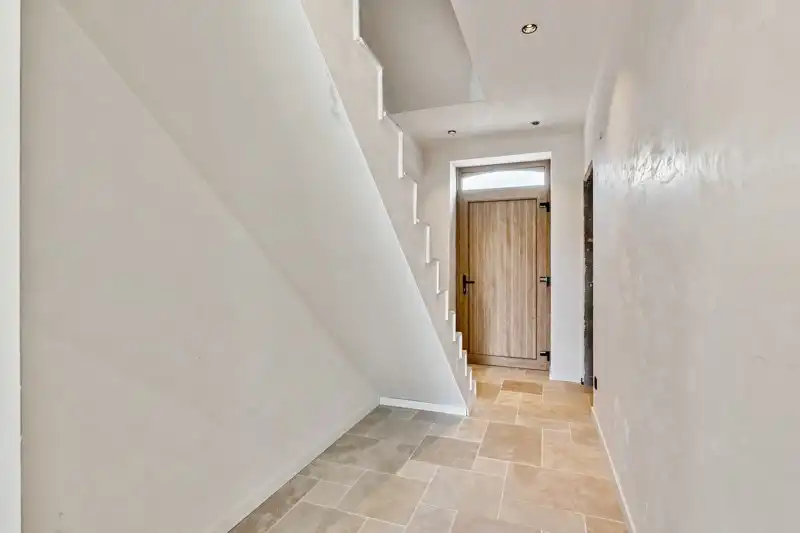 Volledig gerenoveerd landhuis gelegen op 34are foto 6