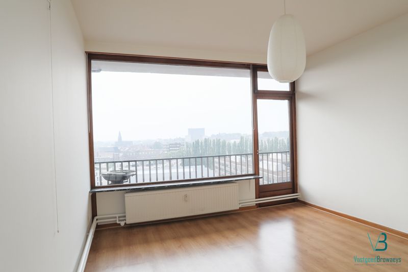 Ruim 3-slaapkamer appartement met uniek zicht op Gent foto 9