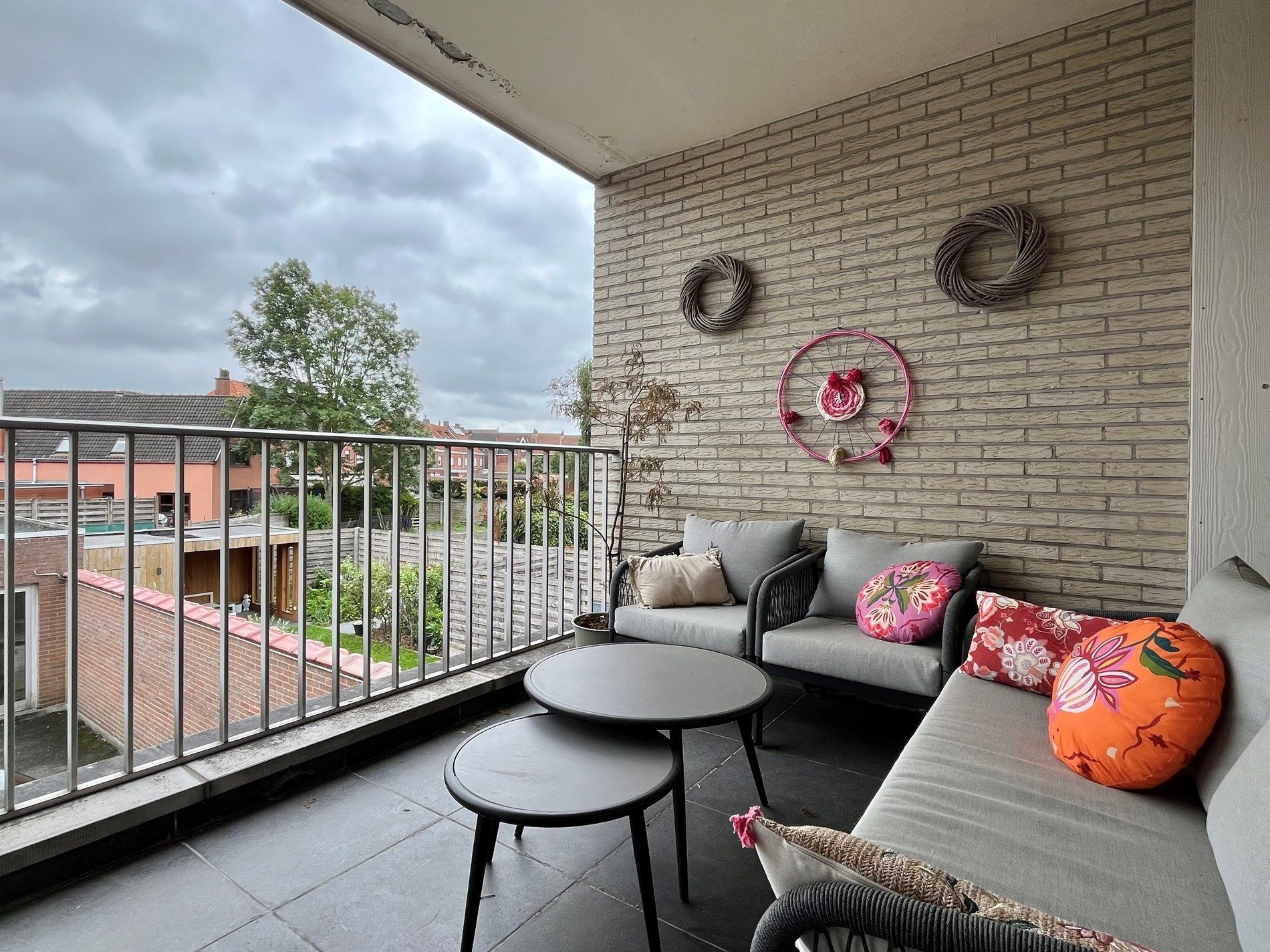 Een mooi instapklaar appartement, centraal gelegen in Izegem! foto 15