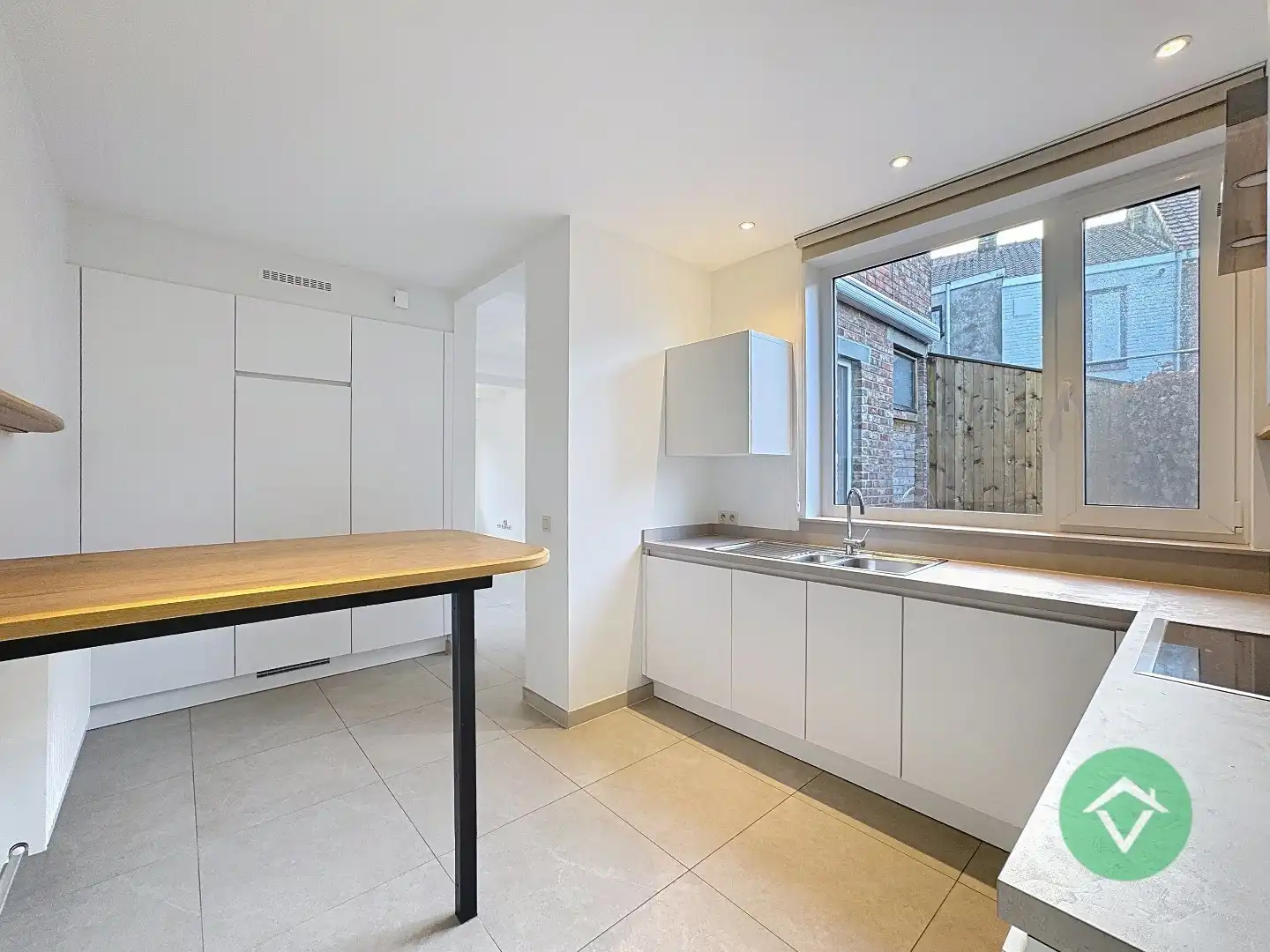 Instapklare gezinswoning met 3 slaapkamers te Gistel foto 7