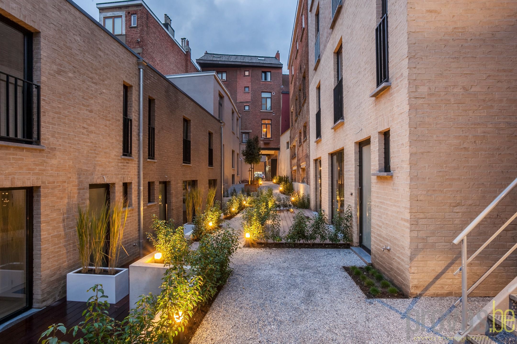 GEMEUBELD APP. MET RIANT TERRAS VAN CA 20 M² OP HET ZUID foto 18