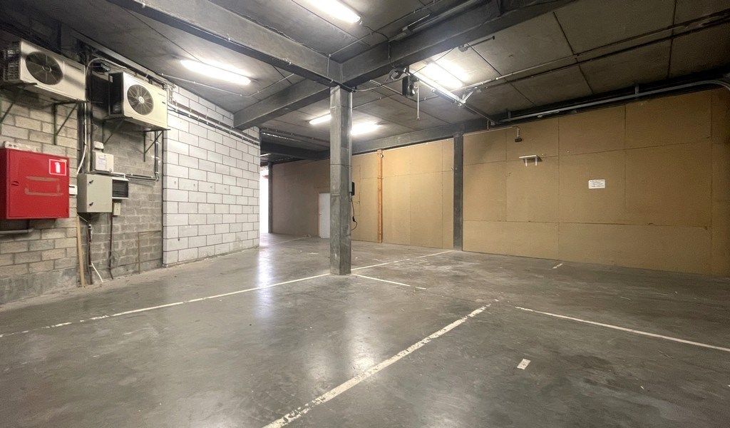 Kantoor met opslagruimte te huur in Harmoniewijk Antwerpen foto 12