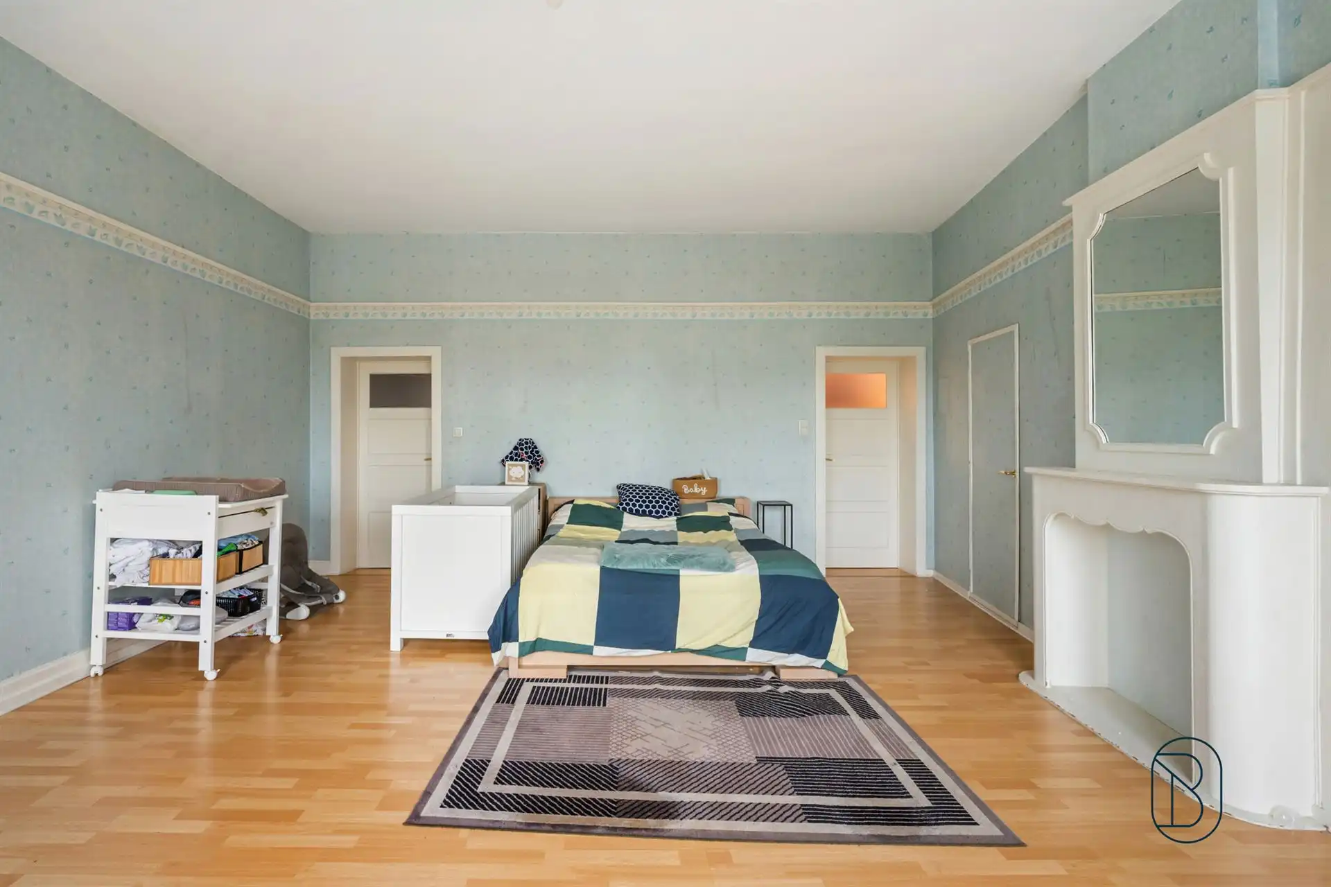 Topgelegen commerciele eigendom + woonst foto 22