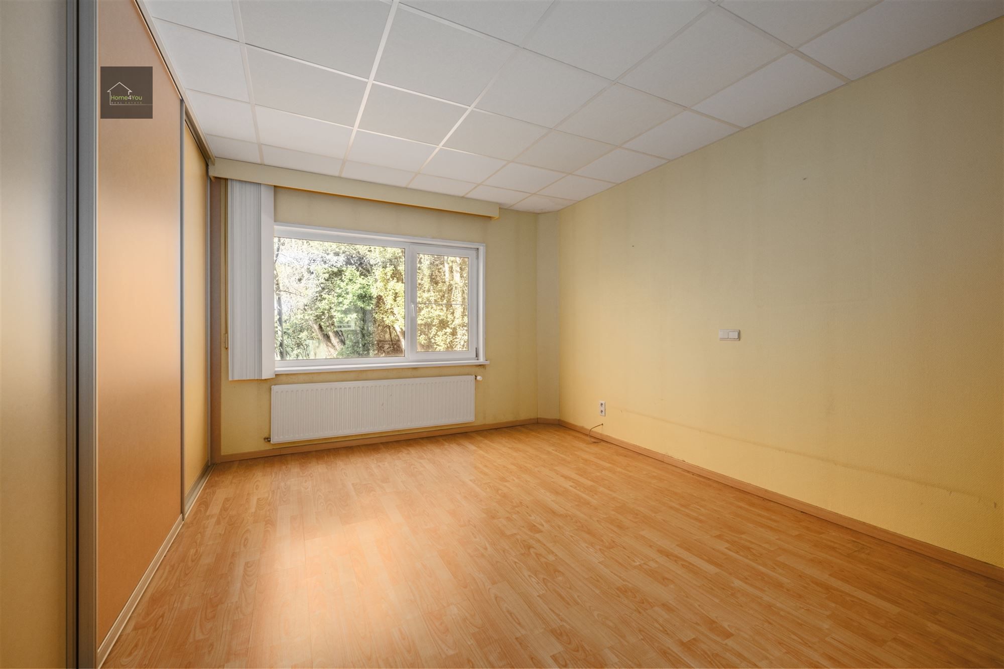  Multifunctioneel bedrijfsgebouw met toonzaal, magazijn, kantoren én woonst op toplocatie. foto 16