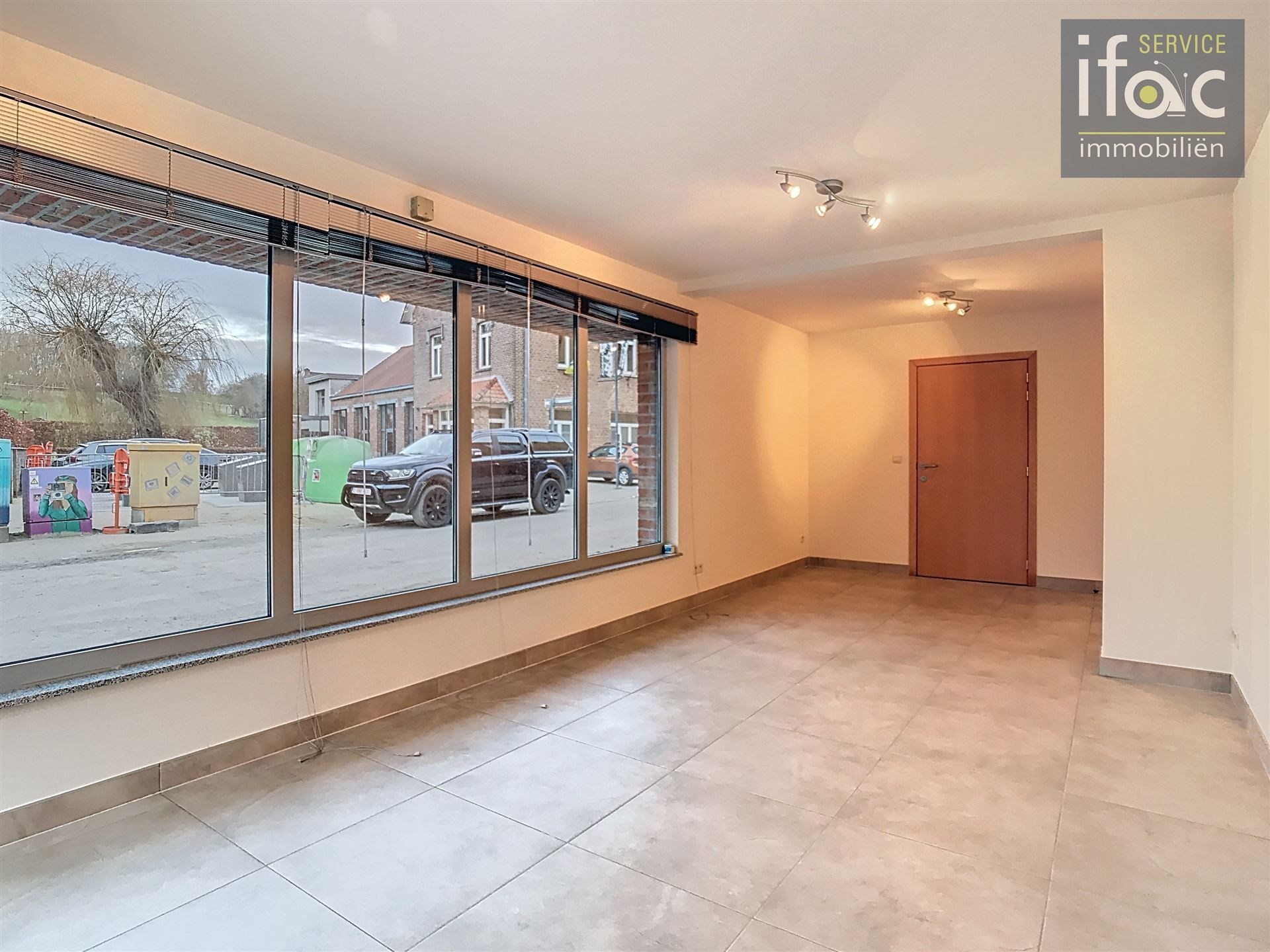 Kleine kantoorruimte te huur, ideaal voor vrije beroepen. foto 4