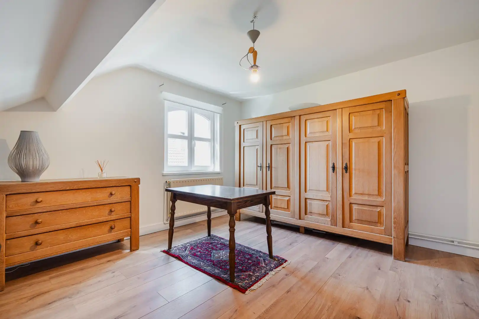 Charmante woning met 4 slaapkamers en verzorgde tuin met zwembad foto 29