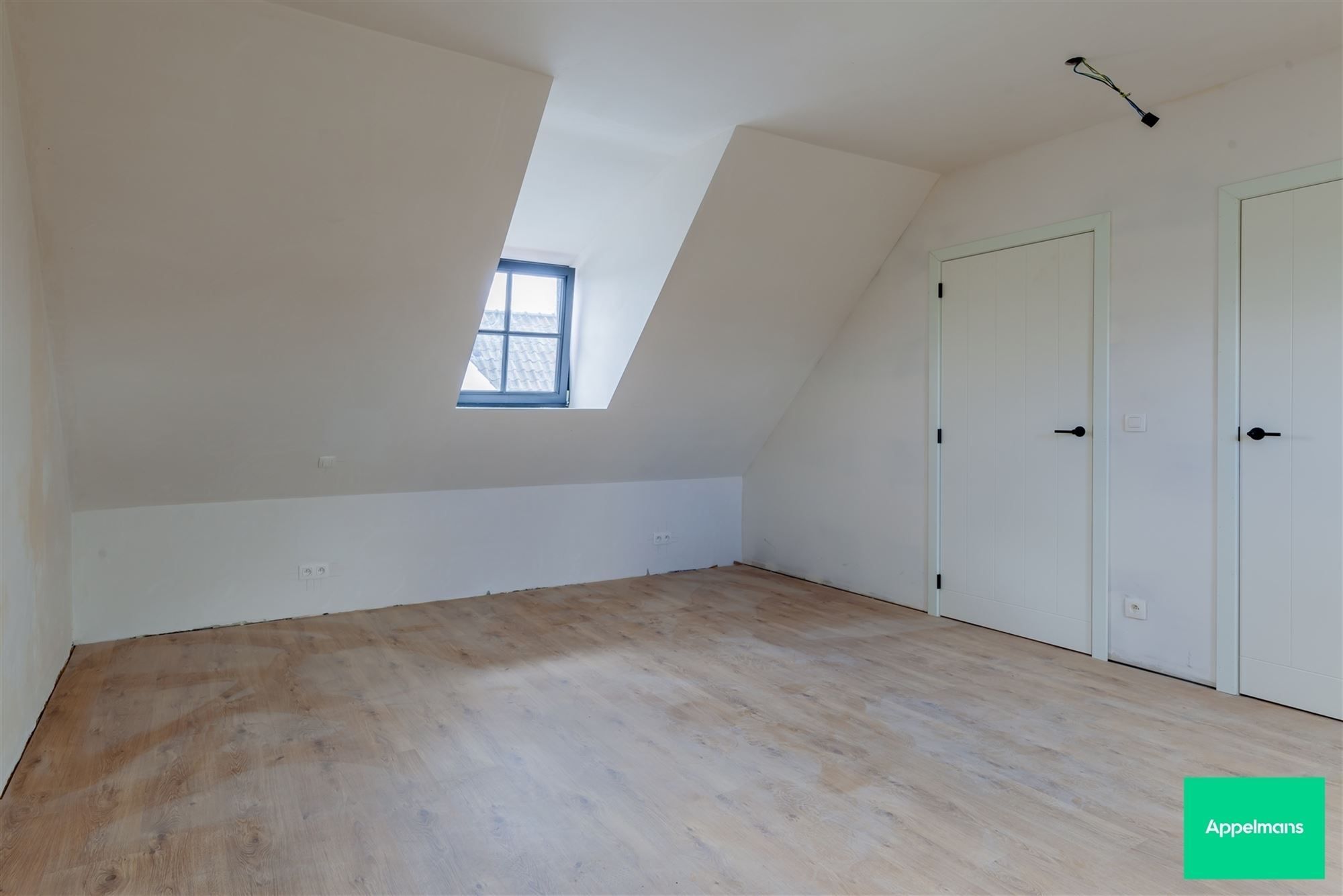 Nieuwbouw woning met 4 slaapkamers foto 22