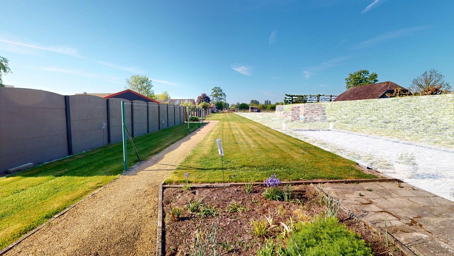 Rustig gelegen halfopen woning met potentieel te koop! foto 11