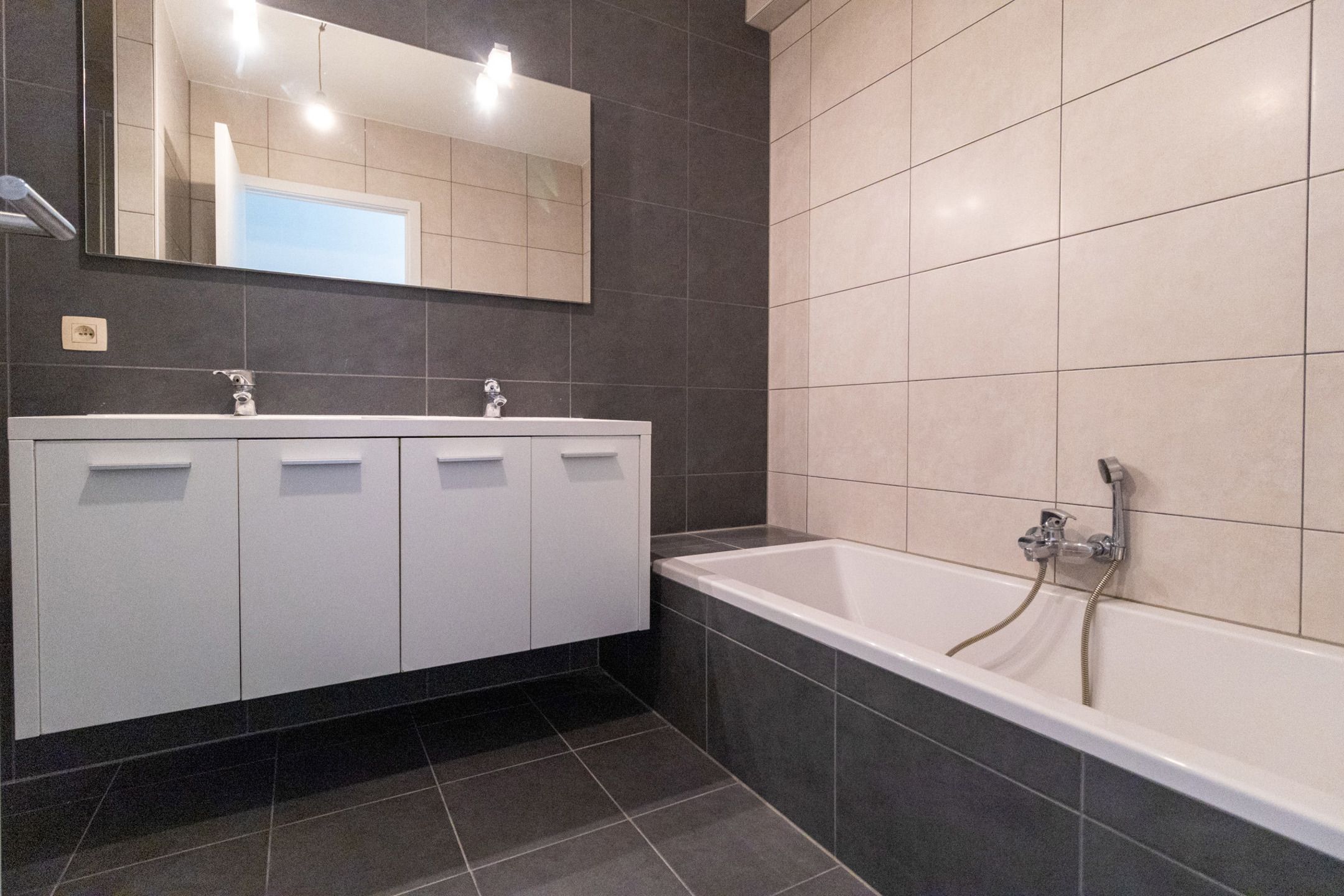 Appartement te huur foto 9