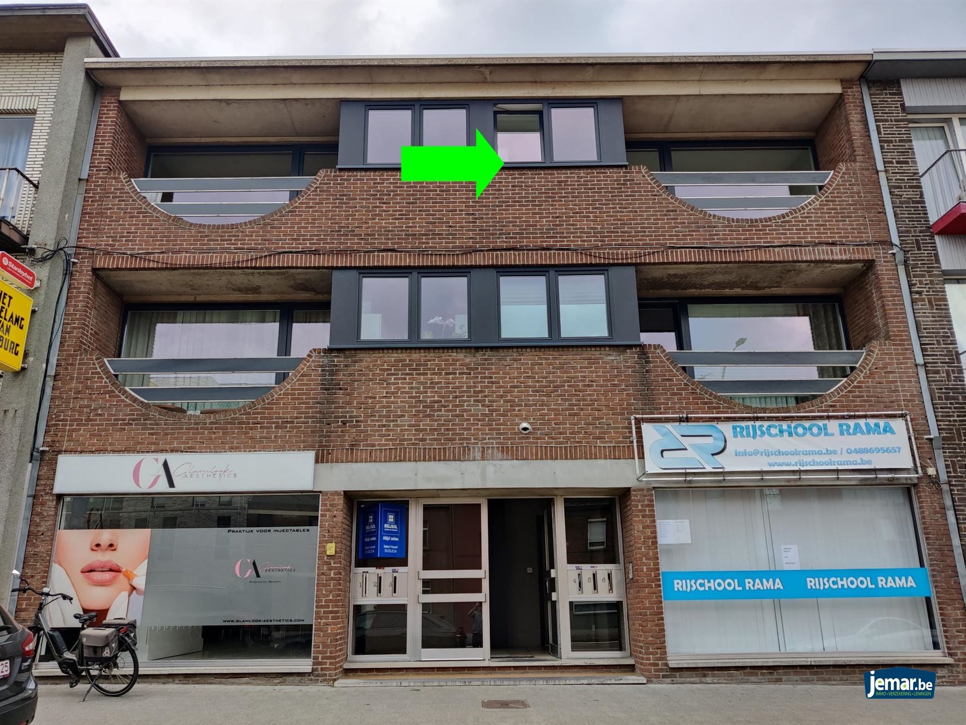 Appartement met 2 slaapkamers en garage foto {{pictureIndex}}