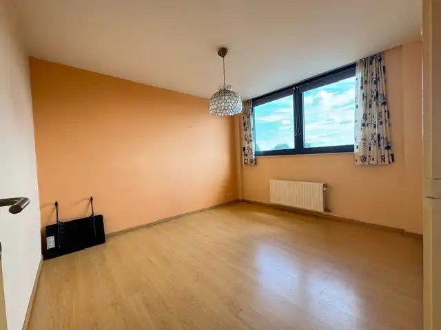 Zeer ruim 2 slpk appartement te huur in Westende dorp! foto 11