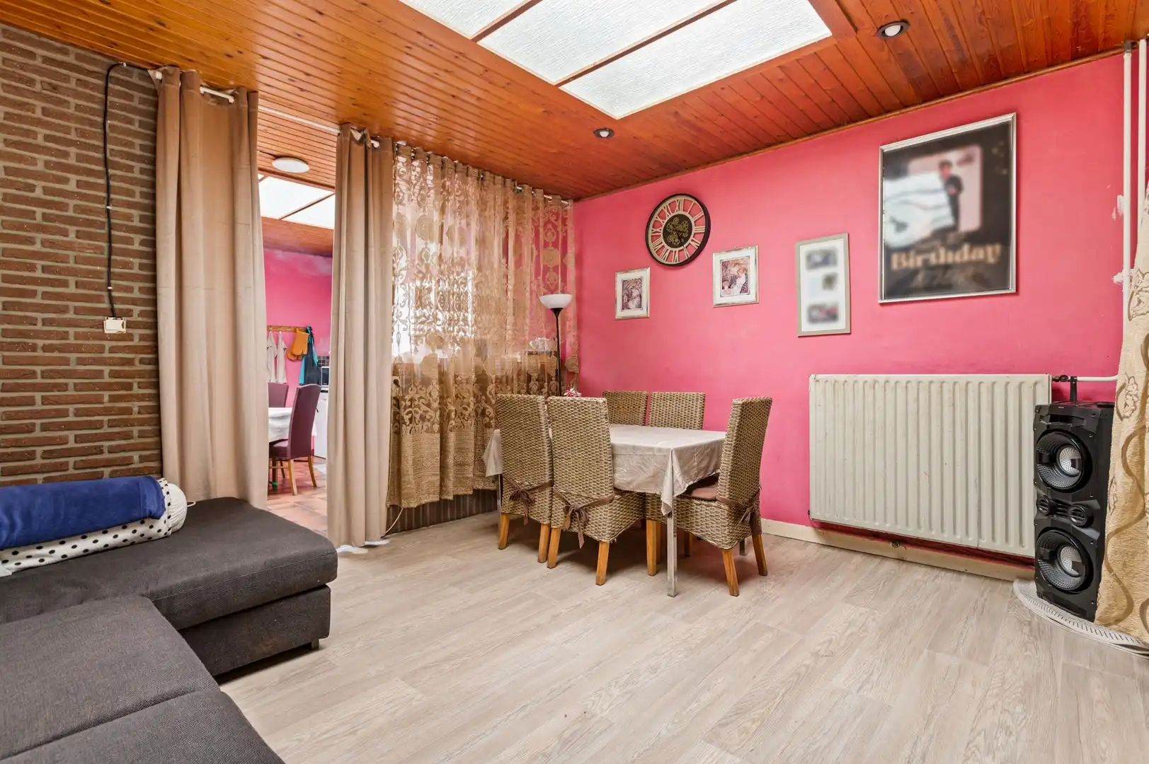 Op te knappen woning met 4 slaapkamers te Merksem foto 6