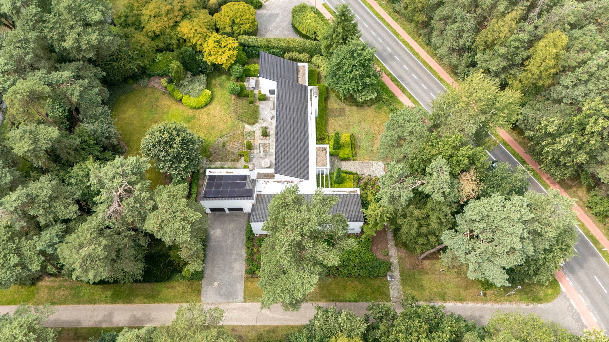 Stijlvolle villa met 3 slaapkamers gelegen op 2416m²  foto 29