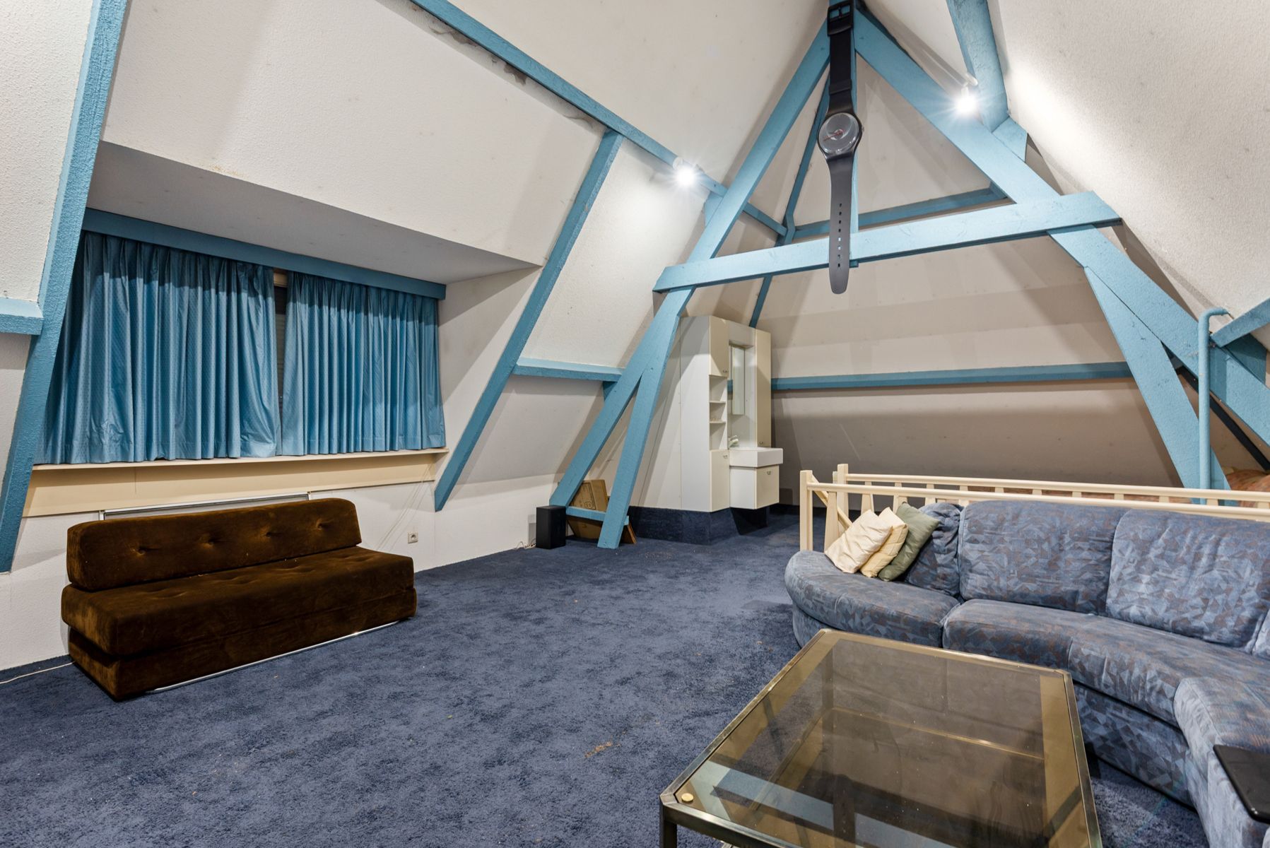 Te renoveren villa met naastgelegen bouwgrond op 6000 m². foto 29