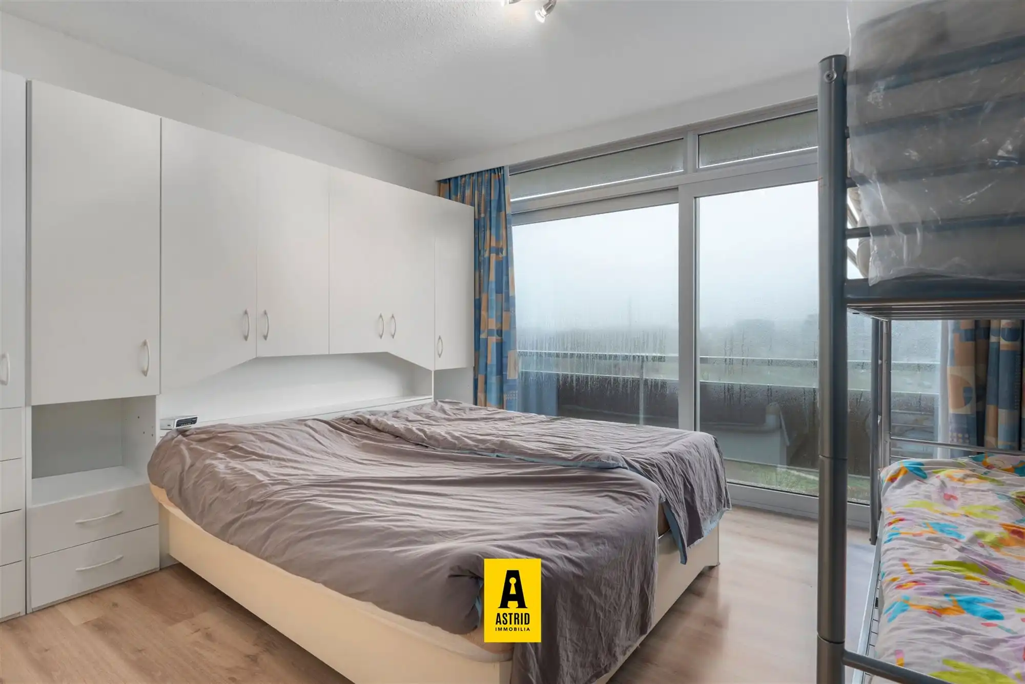 Zonnig aappartement met zeezicht! foto 10