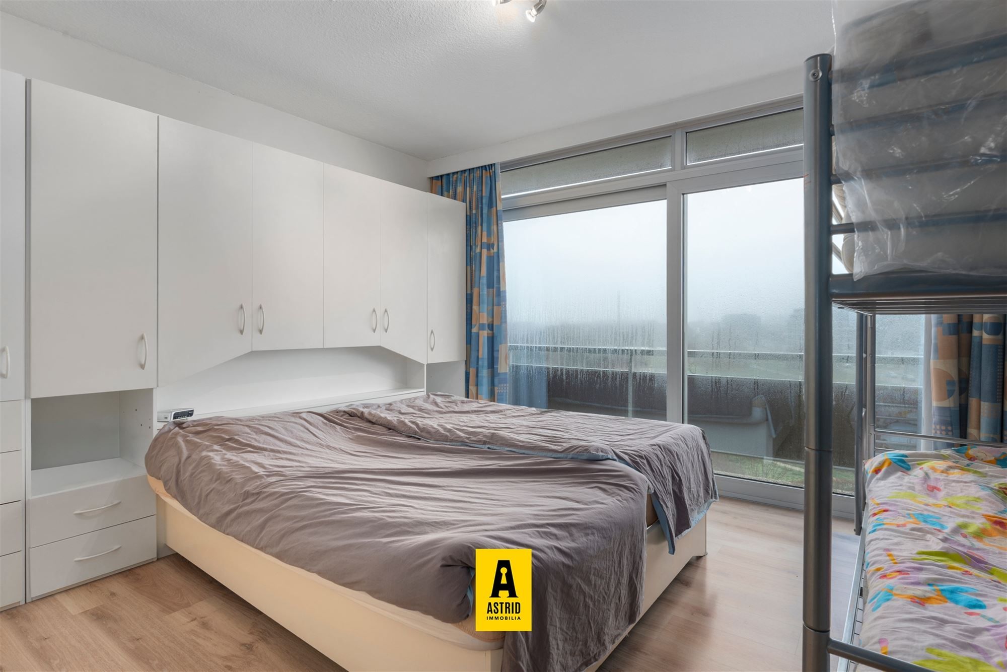 Zonnig aappartement met zeezicht! foto 10