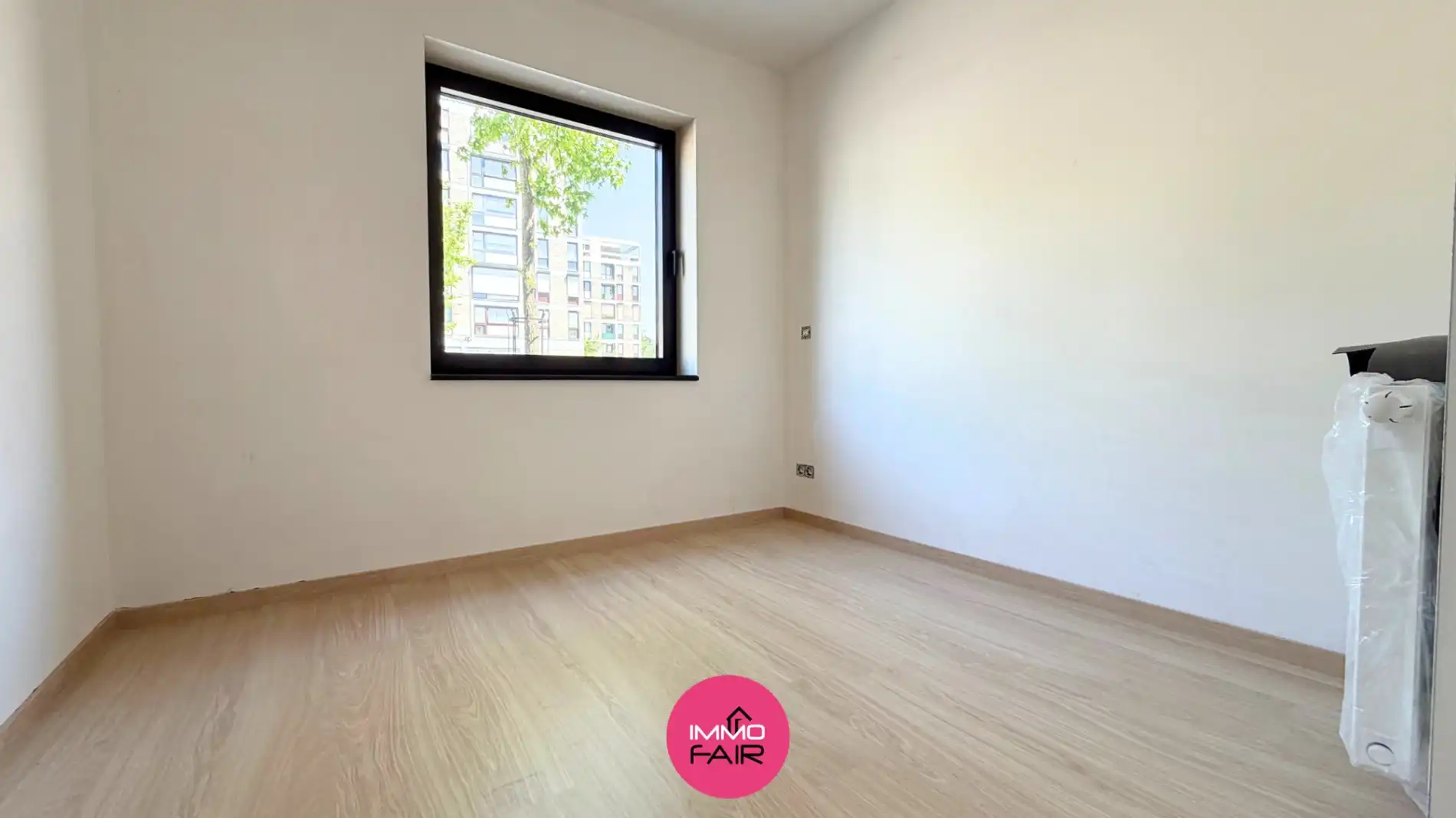 Nieuwbouwappartement op toplocatie in hartje Lanaken met zonnig terras foto 7