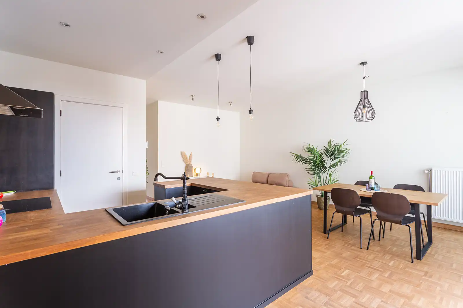 Top 2 slk-appartement met terras en parking, hartje stad ! foto 10