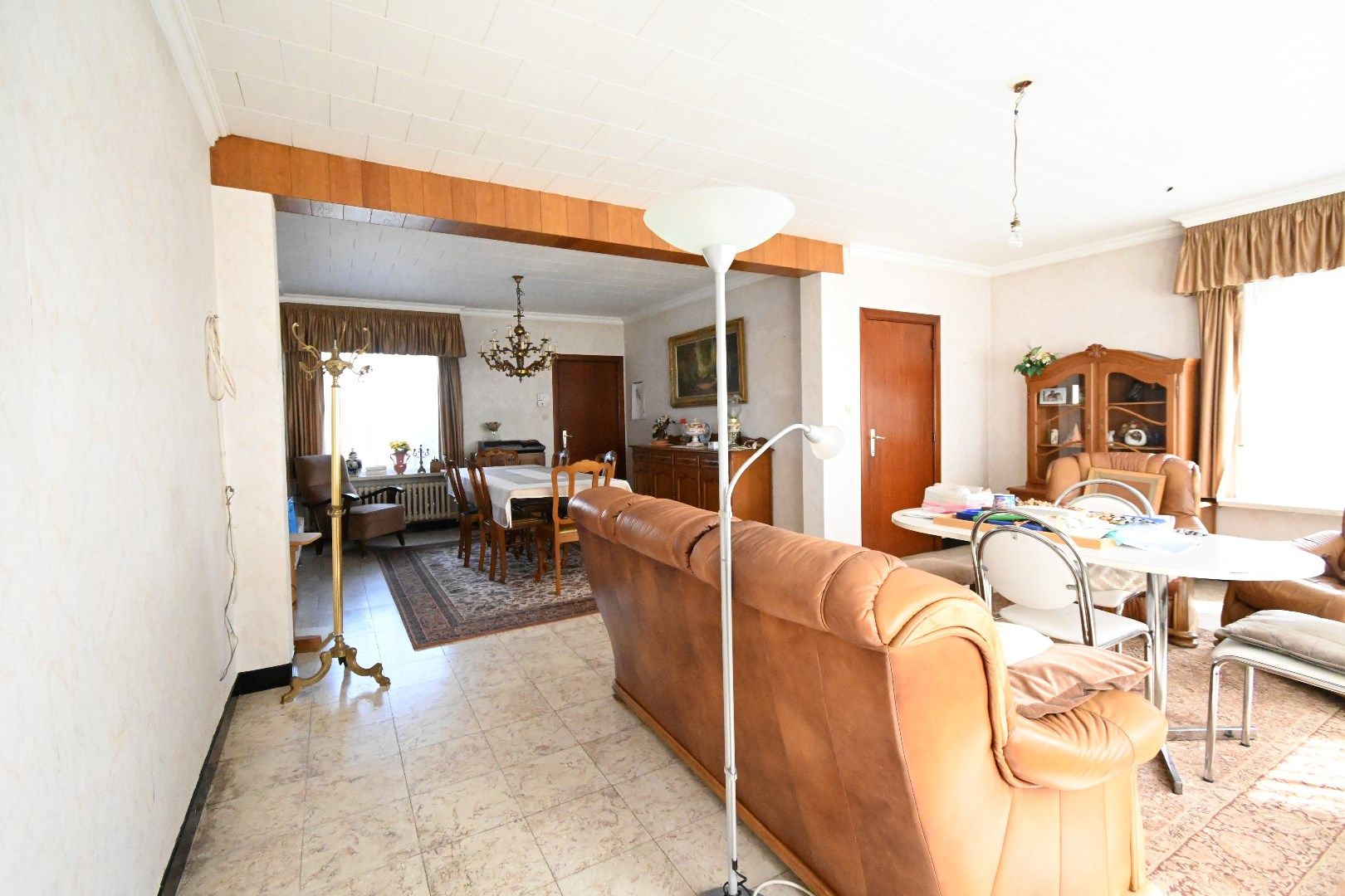 Alleenstaande woning met garage en tuin  foto 4