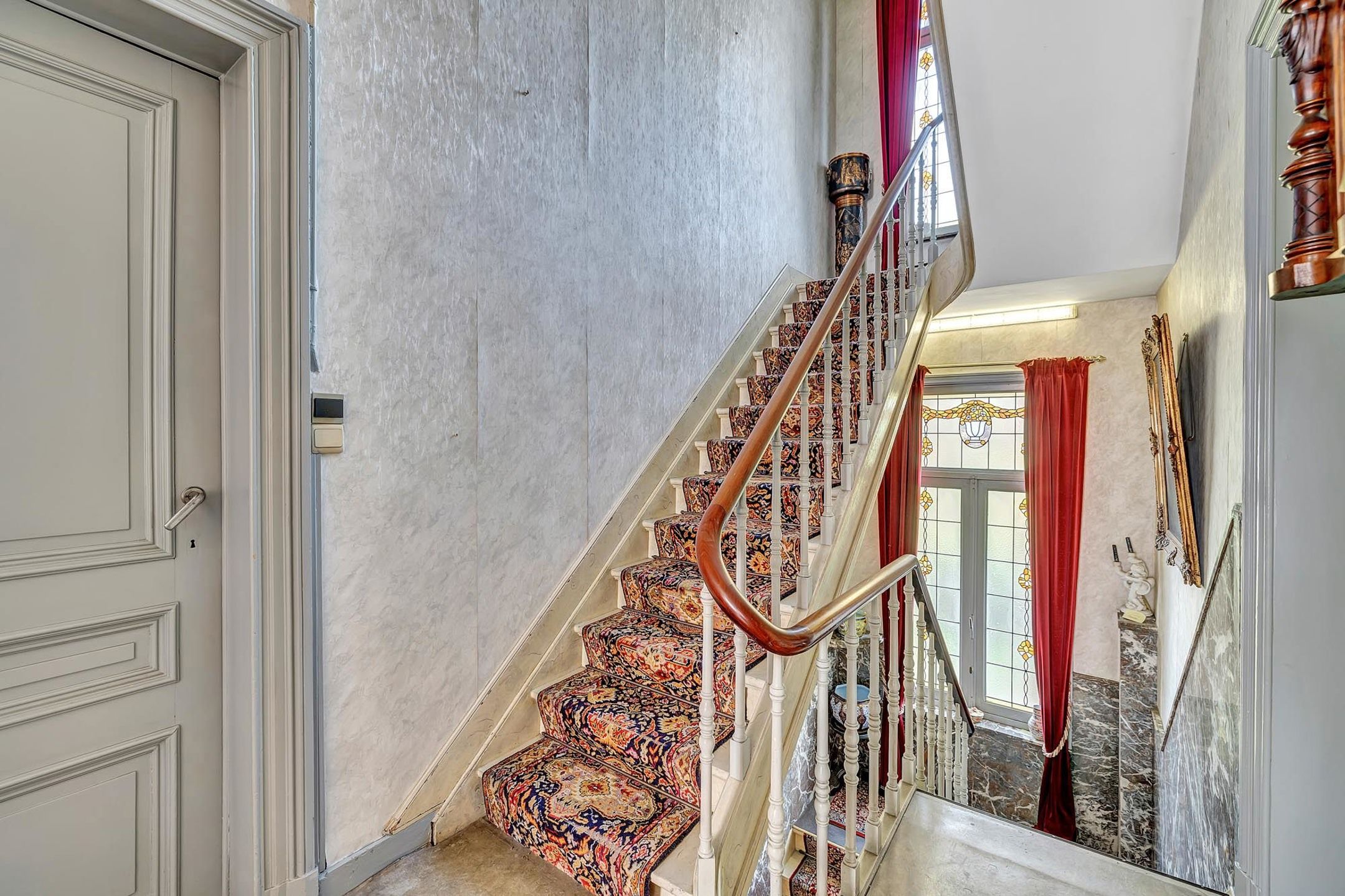 Imposante herenwoning met diverse mogelijkheden foto 14