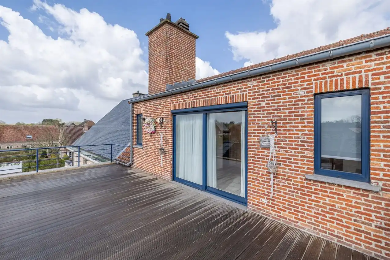 Appartement met ruim terras en garage in centrum foto 22