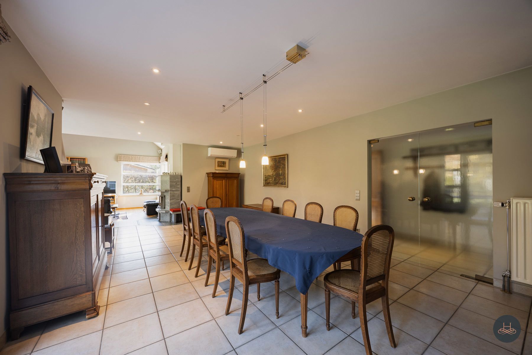 Imposante, zuinige villa in het groen met een open zicht  foto 10