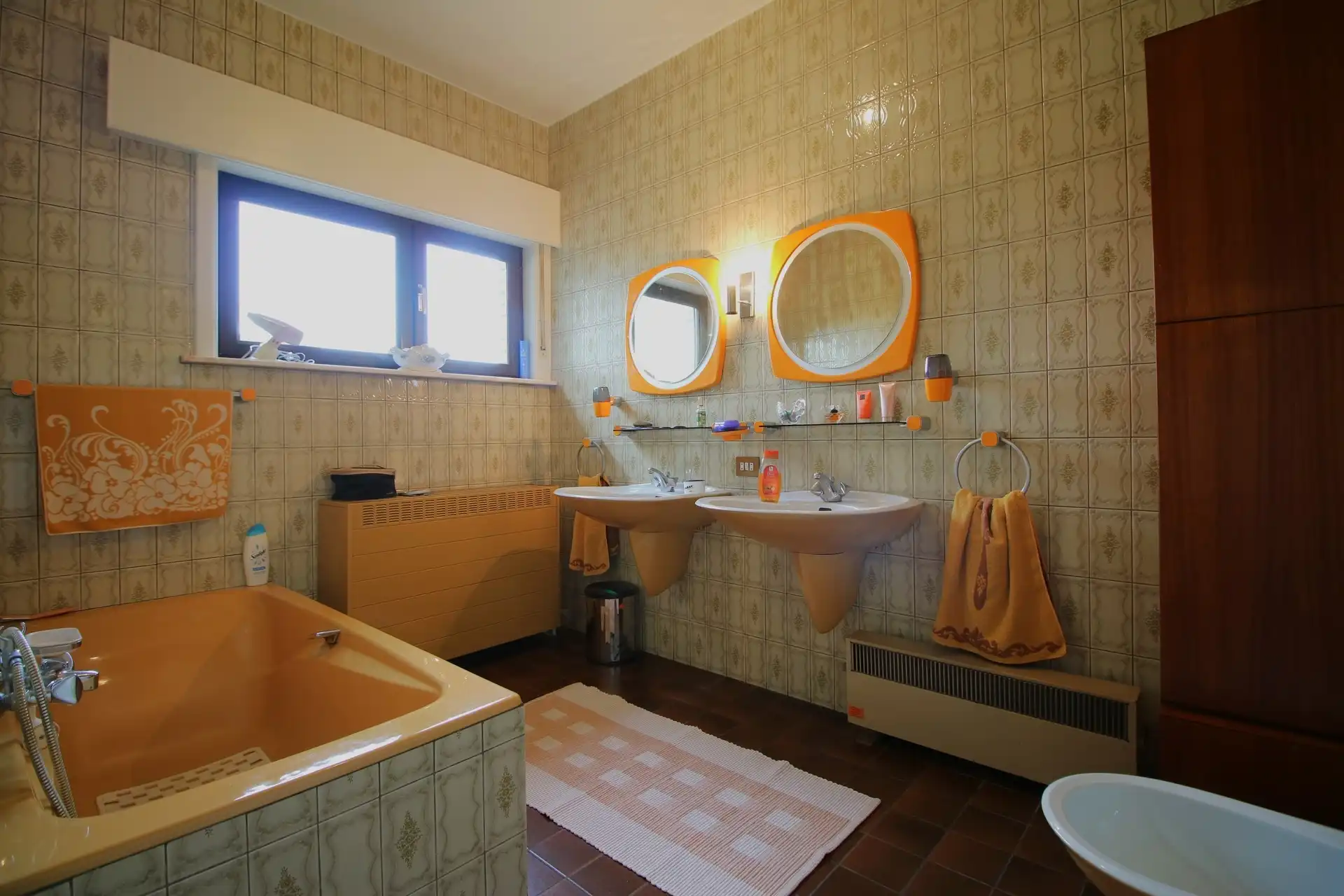 Ruime bungalow in het groen foto 21