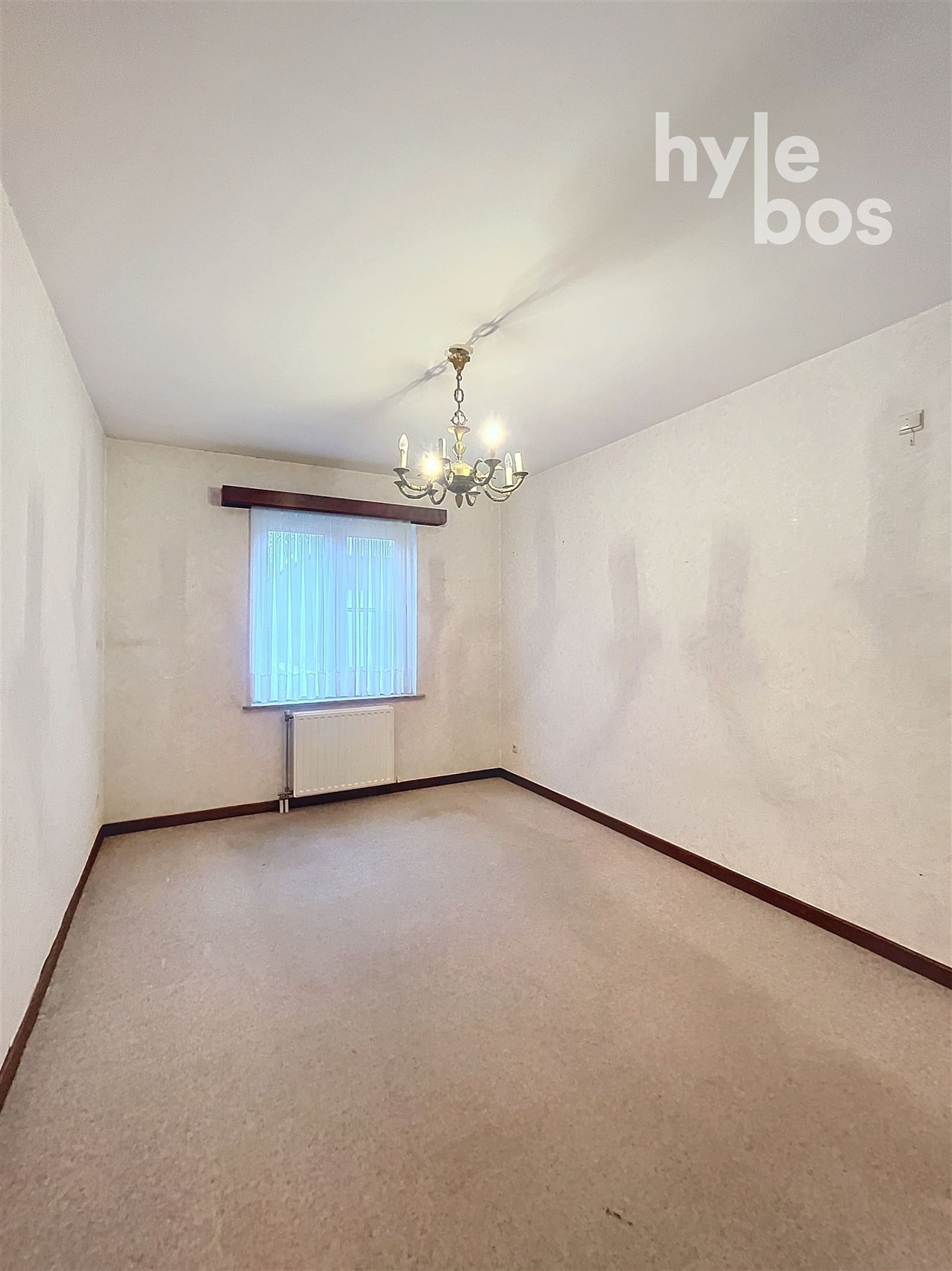 Rustig gelegen gelijkvloers appartement met garage foto 6