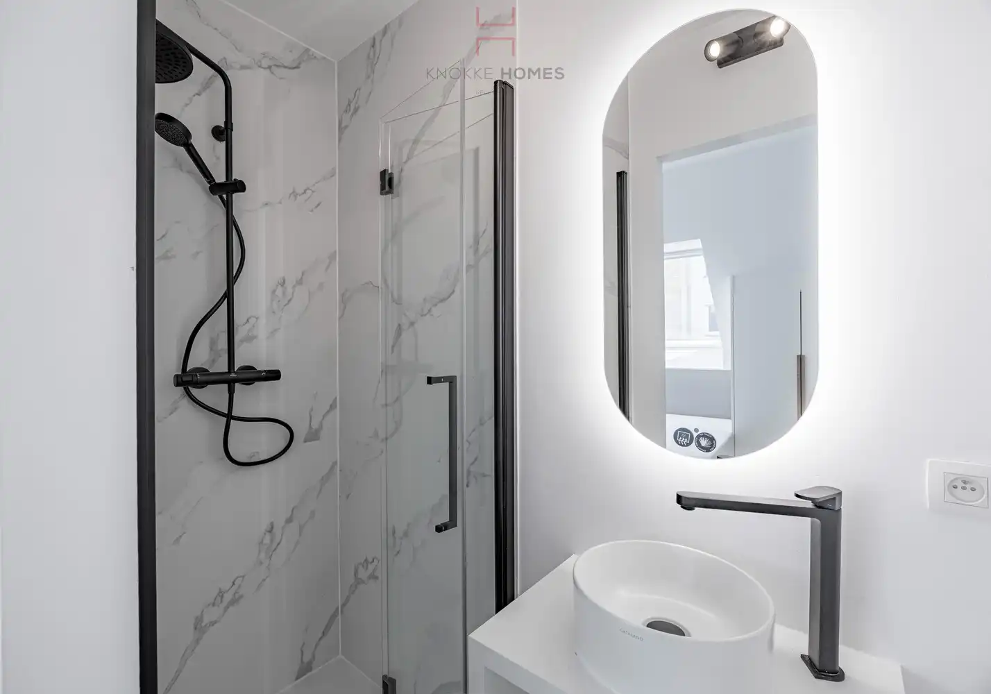 Ruim en lichtrijk appartement vlakbij het strand van Duinbergen foto 26