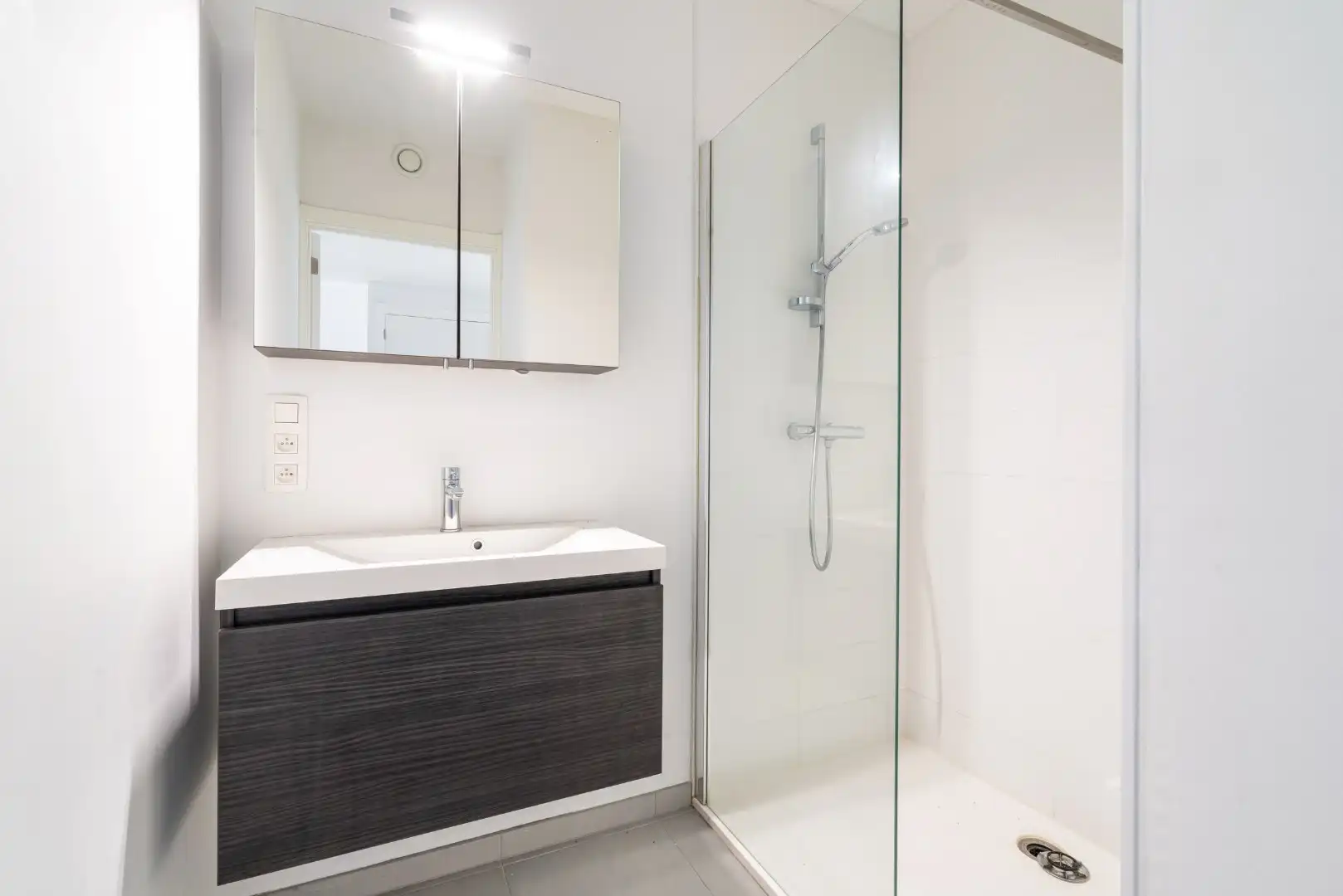 Energiezuinig nieuwbouwappartement met twee slaapkamers in Lokeren foto 11