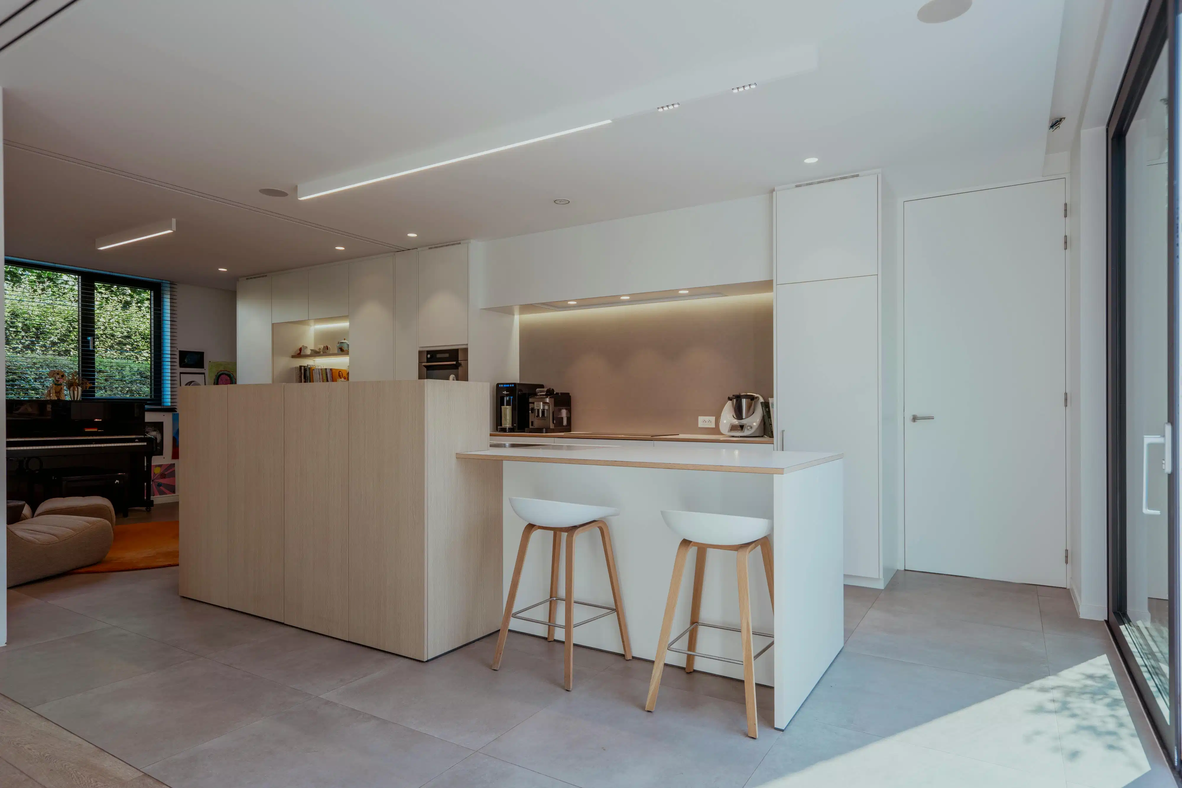 Exclusieve villa met zwembad, poolhouse op een perceel van 1.640 m² foto 9