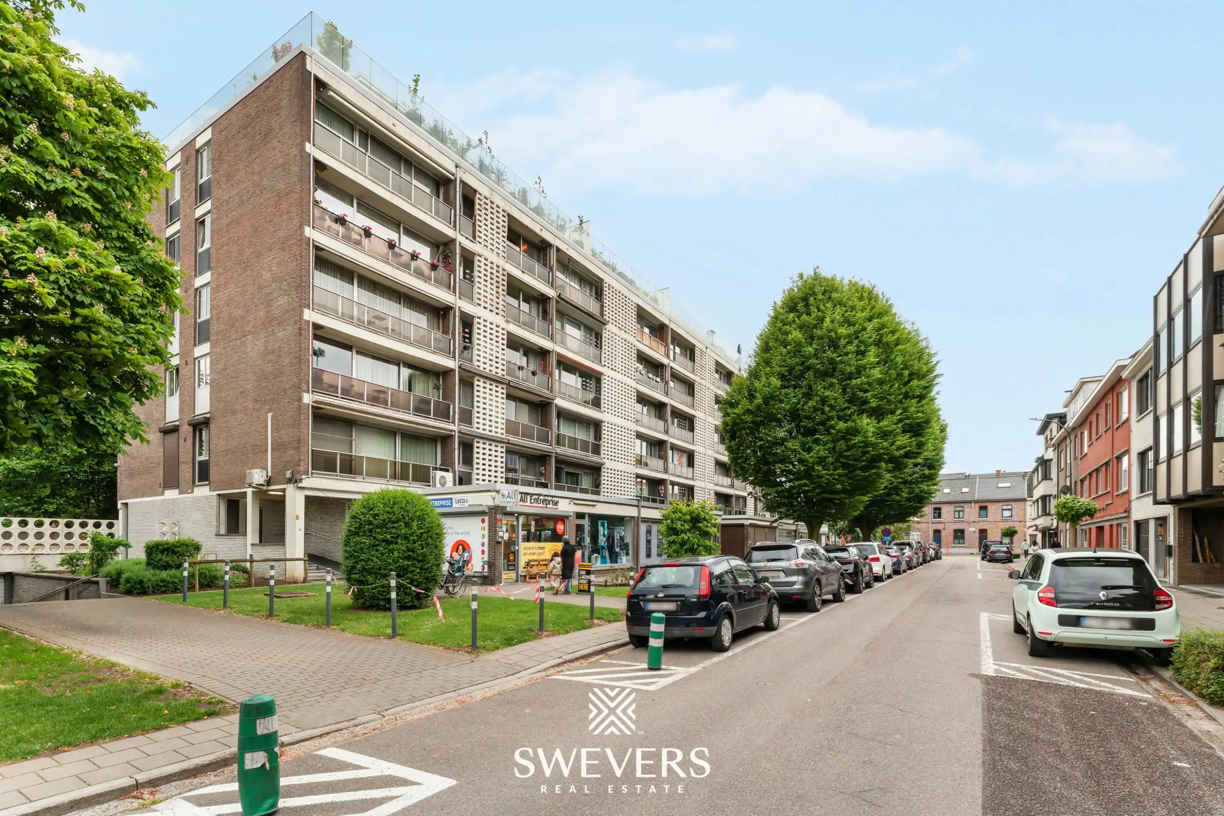 Ruim appartement met panoramisch uitzicht en garagebox nabij het centrum van Hasselt foto 30