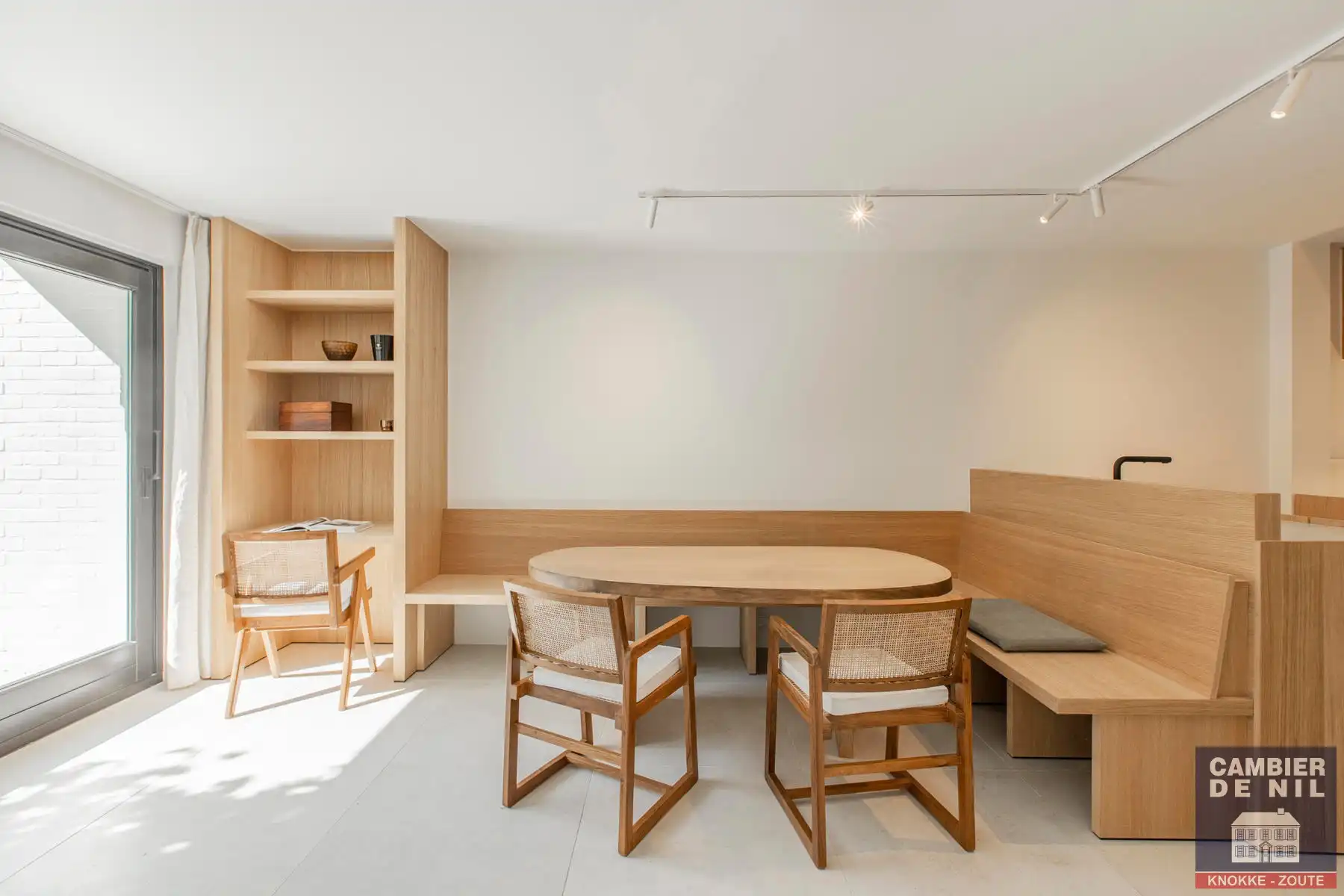 Gemeubeld design appartement in centrum Knokke! foto 7