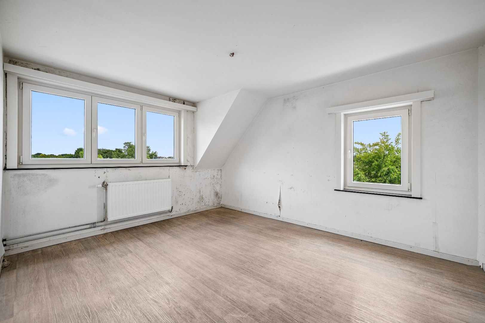 Ruime open bebouwing met tuin, garage en 3 slaapkamers in Willebringen. foto 14