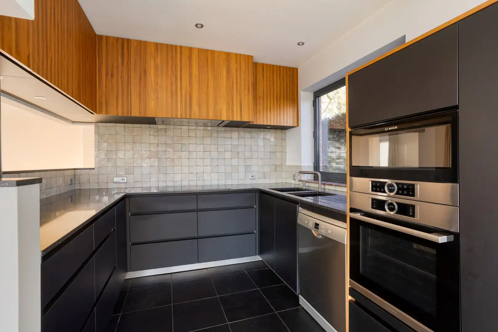 TE HUUR – Stijlvolle villa met uitzonderlijk terras & tuin 1652 ALSEMBERG foto 6